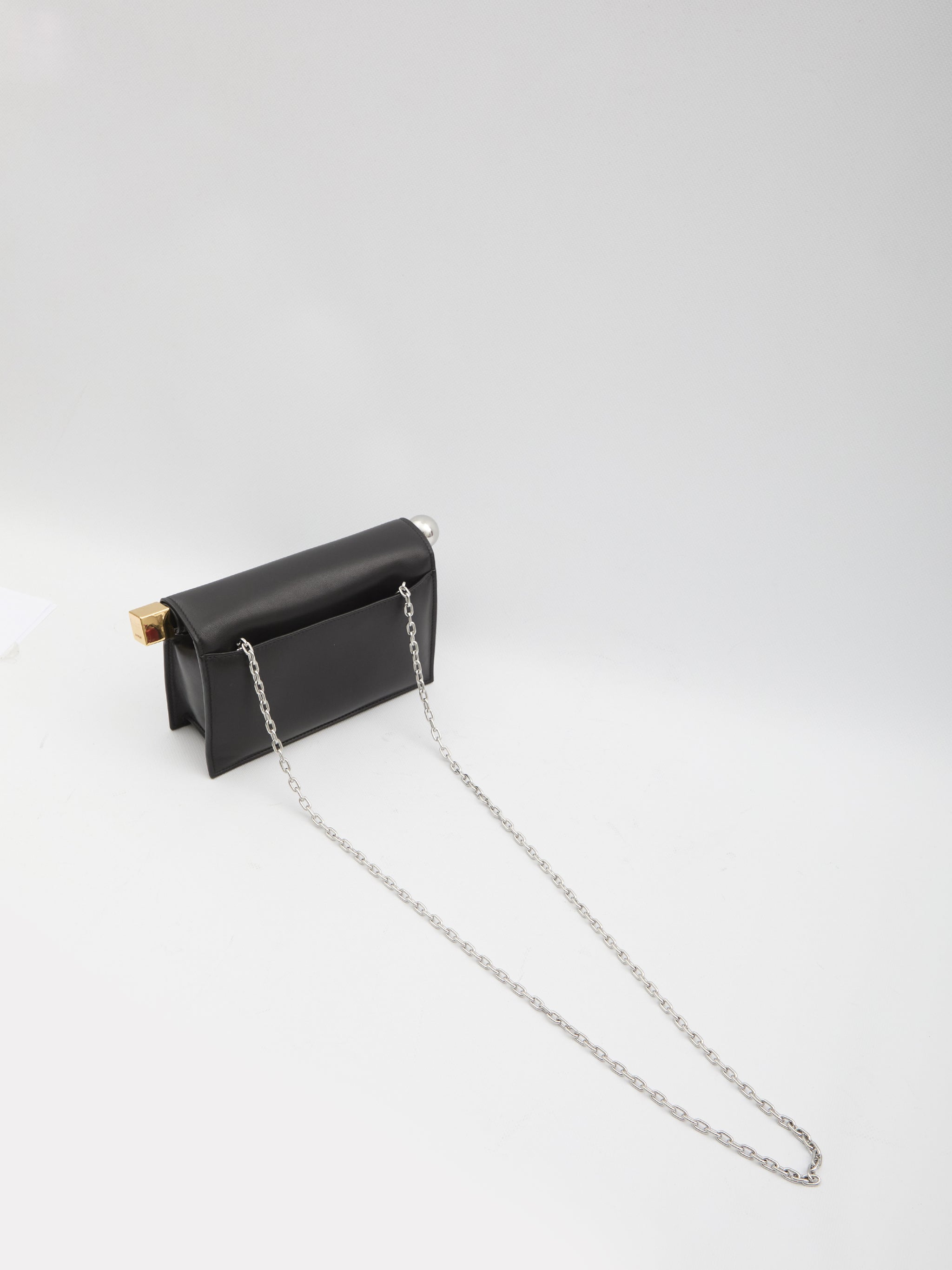 small rond carré pouch
