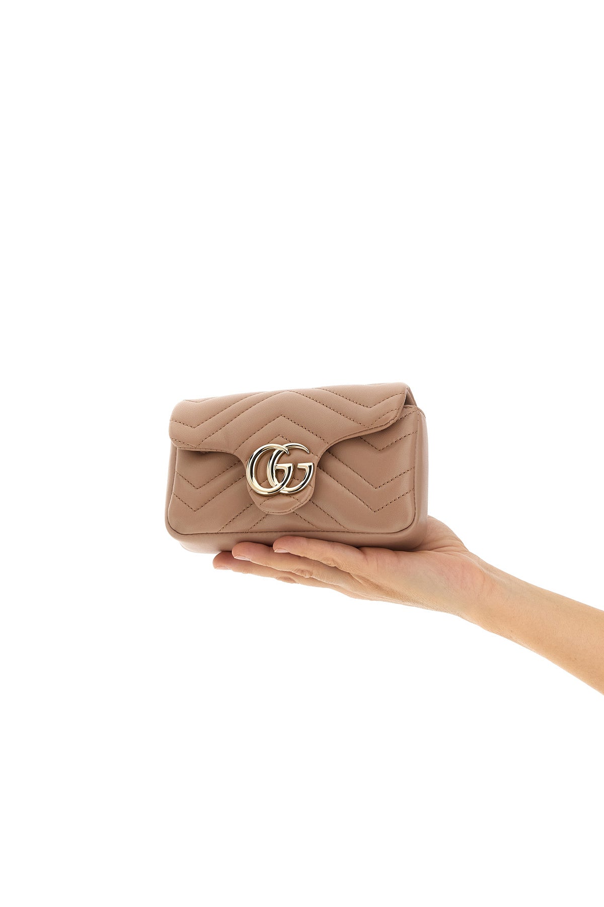 gg marmont mini shoulder bag in chevron pattern matelassé nappa leather