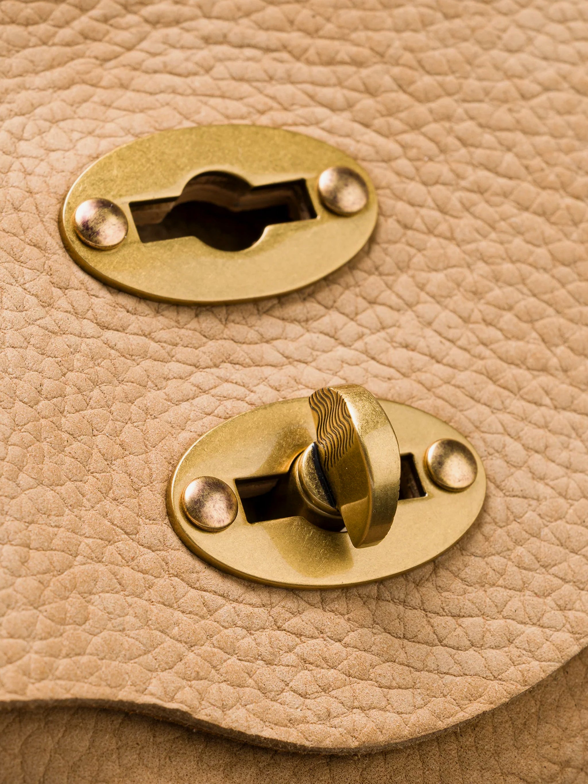 postina baby nabuk jones bag in san gimignano beige