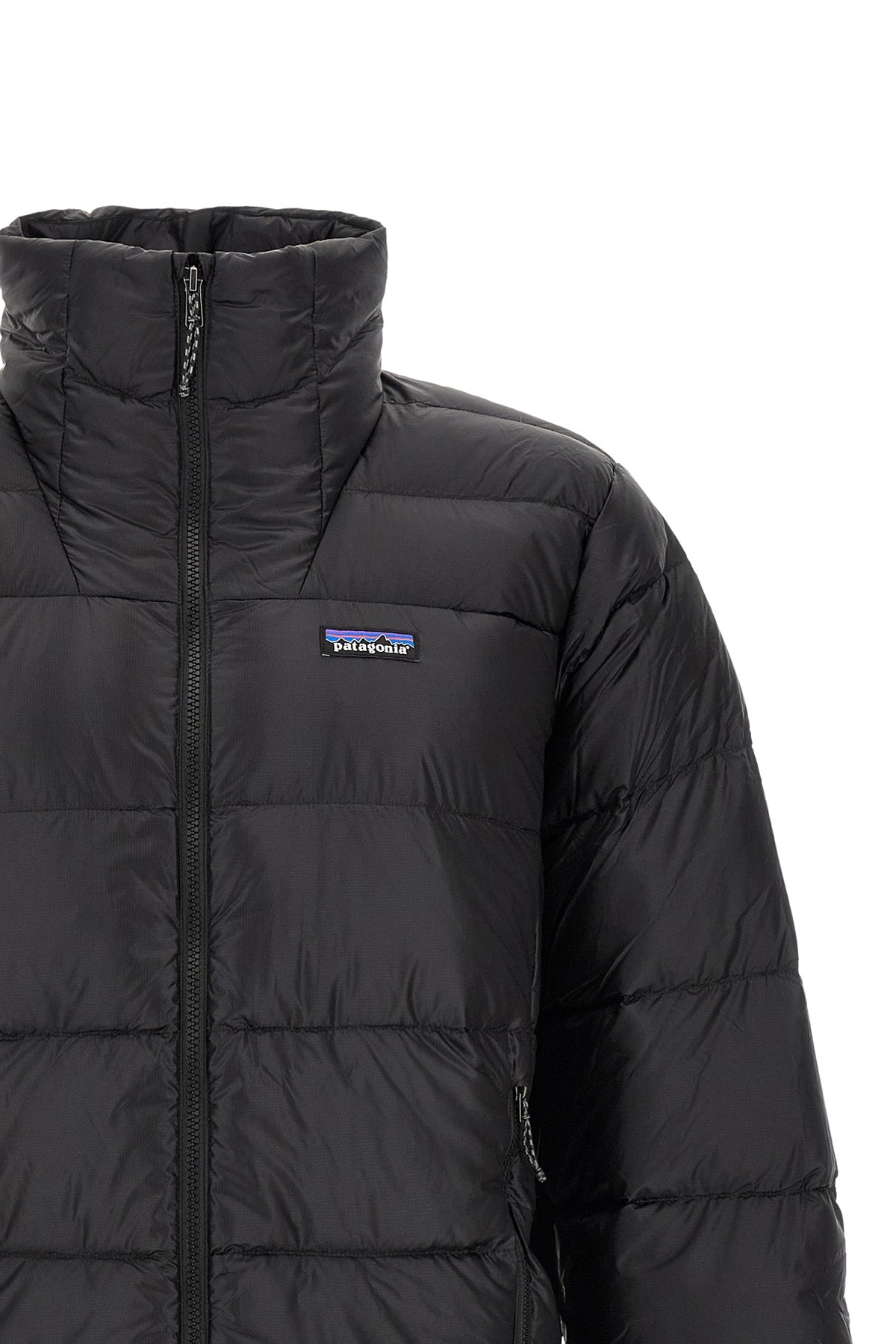 patagonias foldable and padded fitz roy down jacket