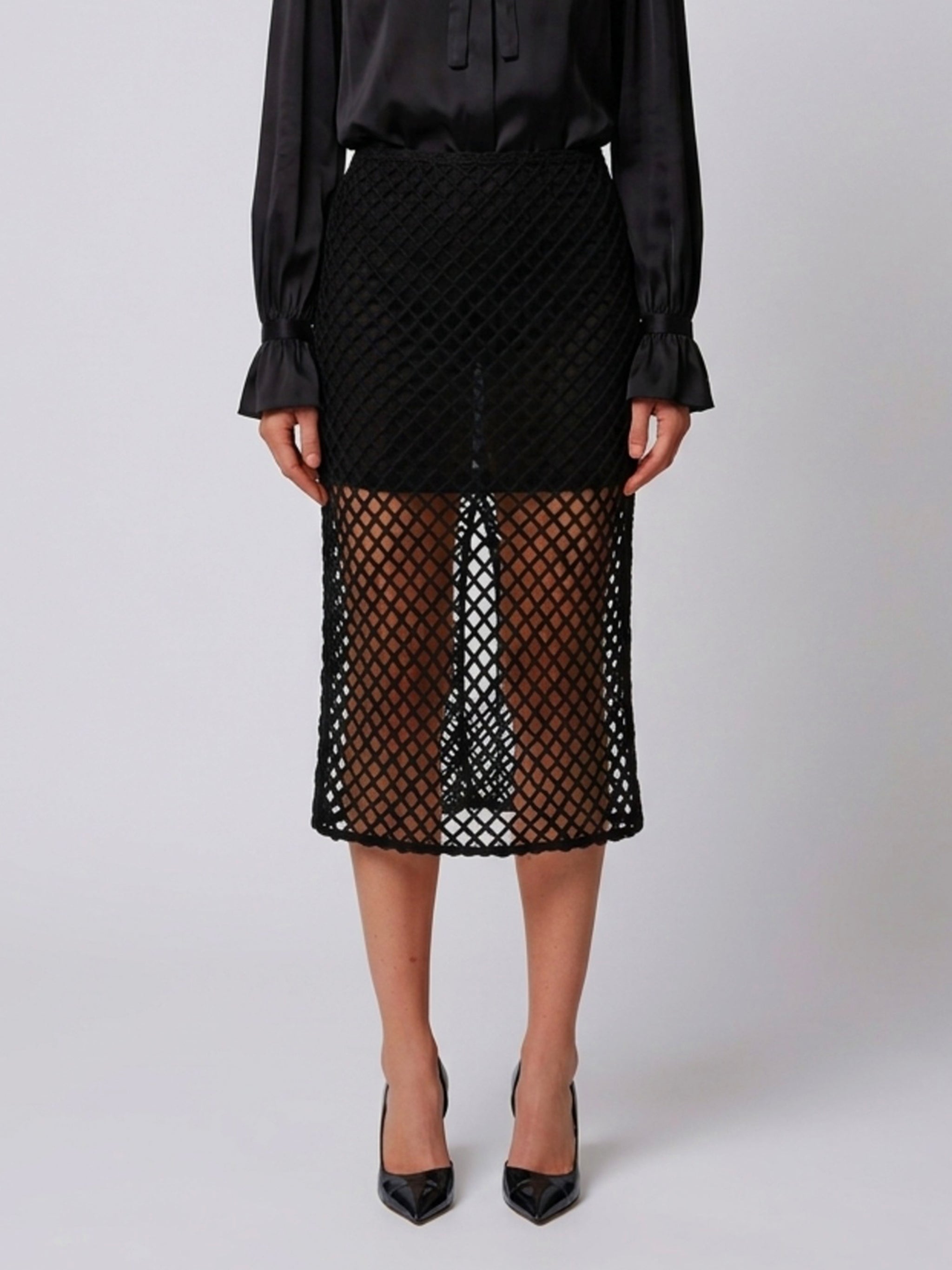 pencil skirt in mesh