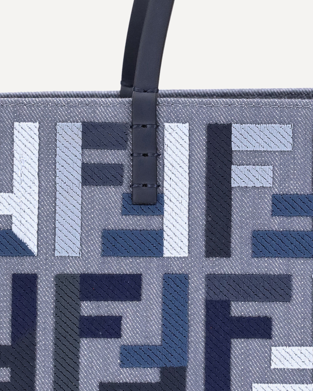 large roll tote bag