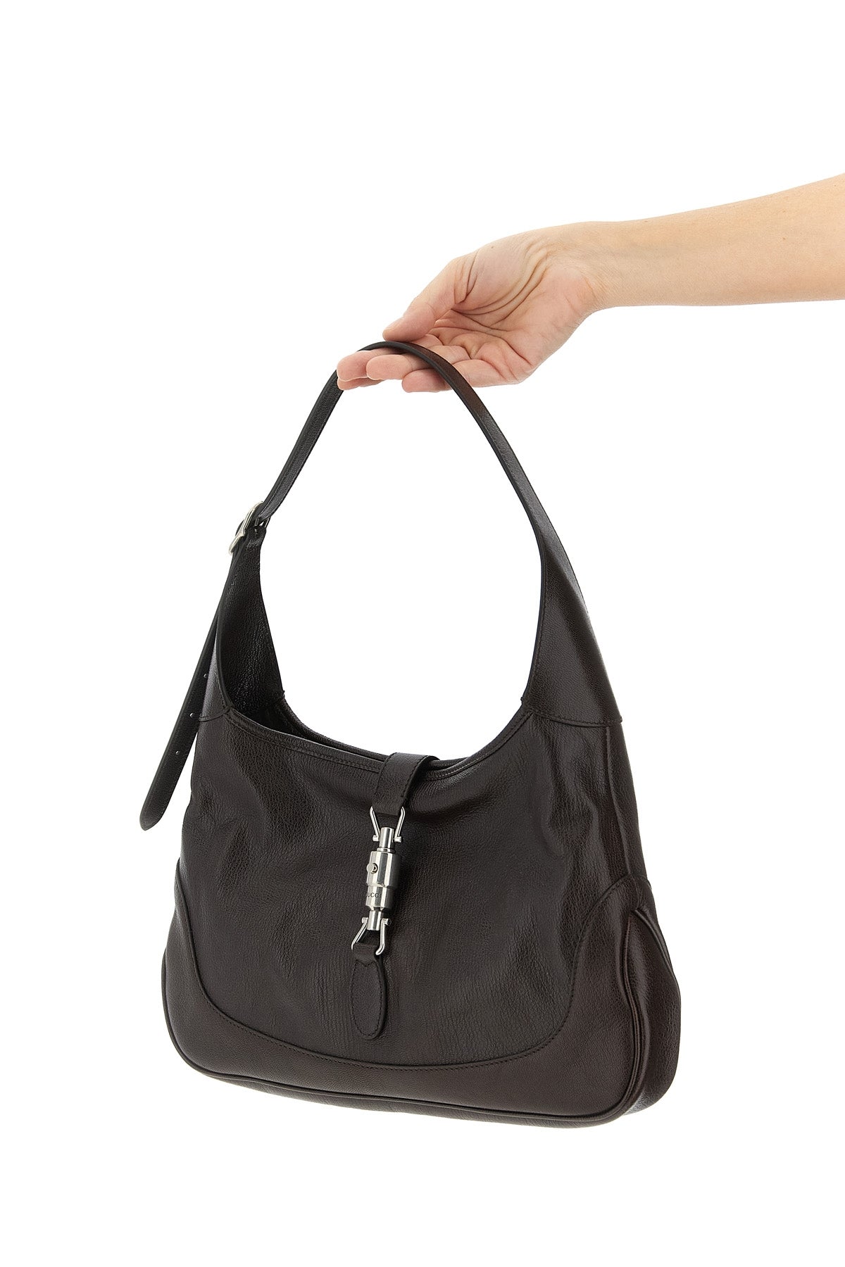 gucci jackie 1961 shoulder bag in hand-aged hammered leather to create a vinta