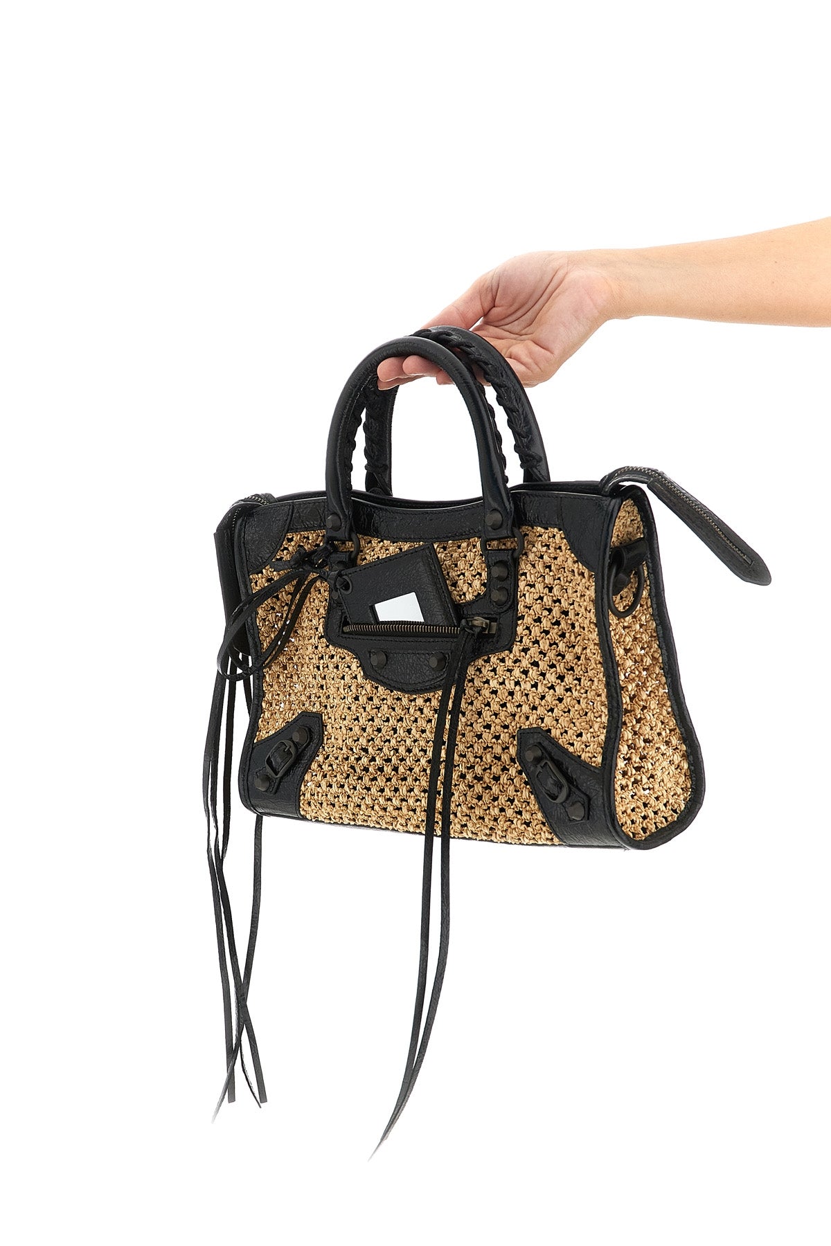 le city s handbag in perforated woven raffia and arena lambskin
