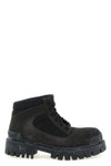 combat strike ankle boots in nubuck