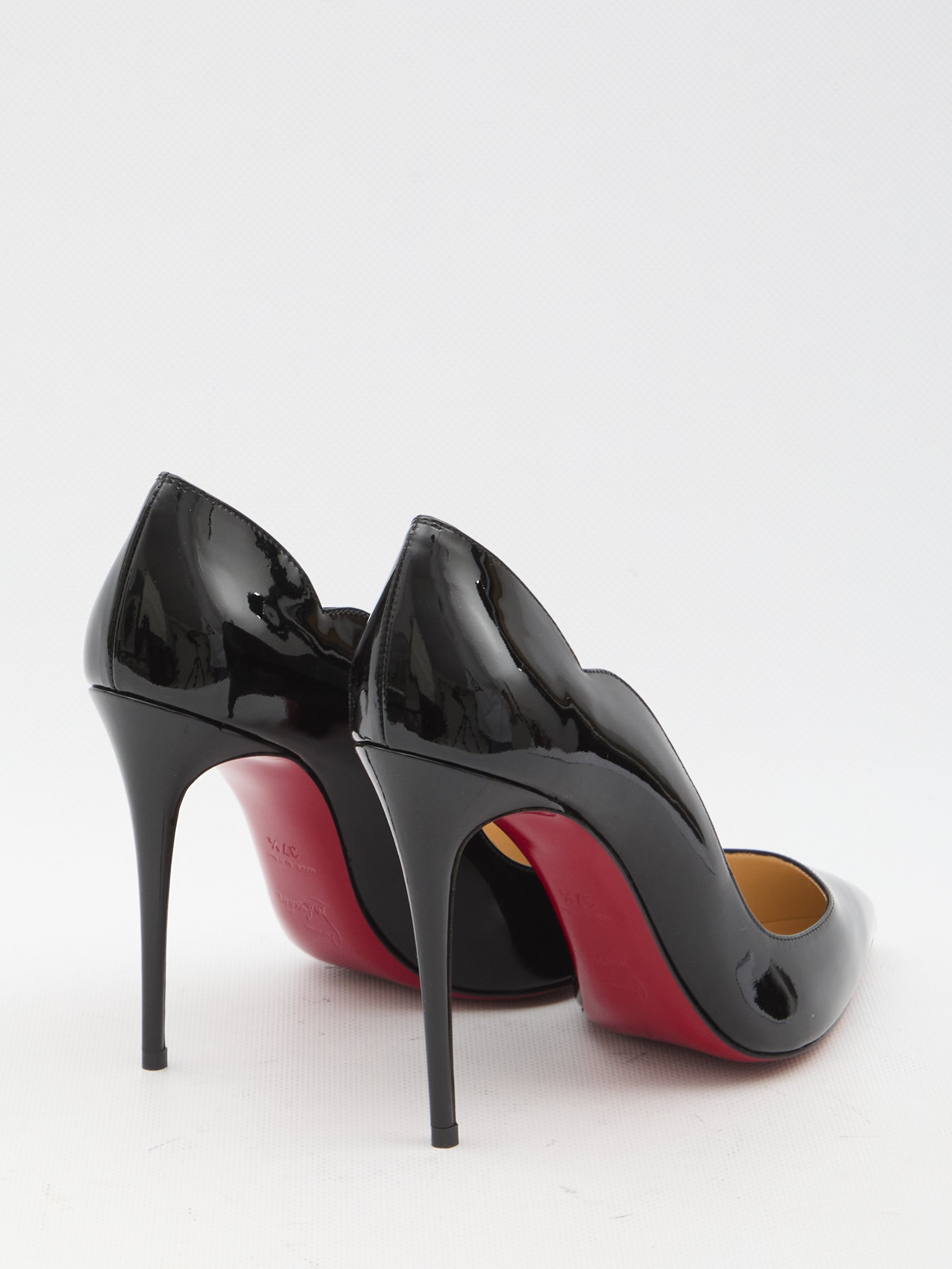 CHRISTIAN LOUBOUTIN 36 hot chick 100 pumps