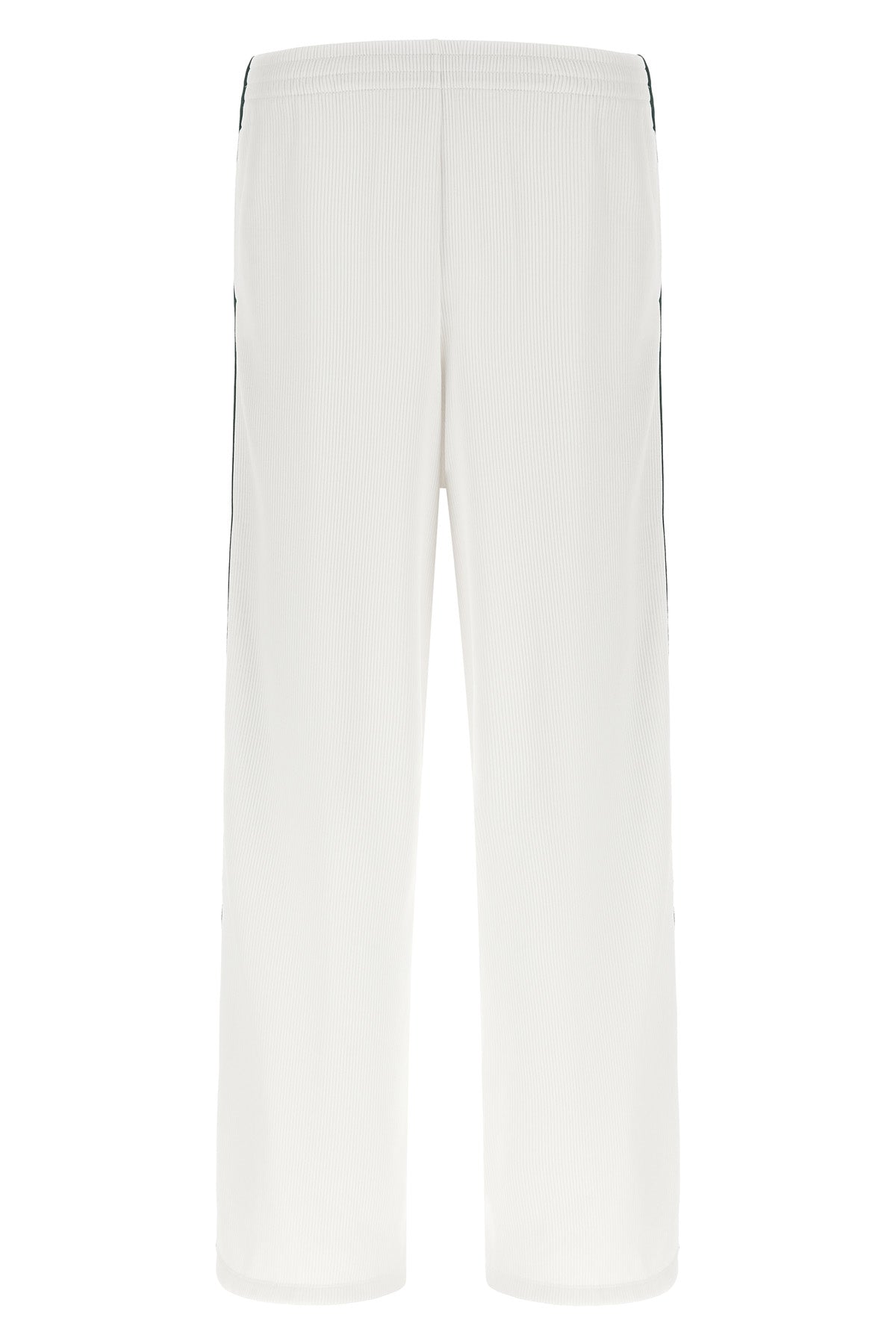gucci leisure pants redefine everyday wear through a structured construction in