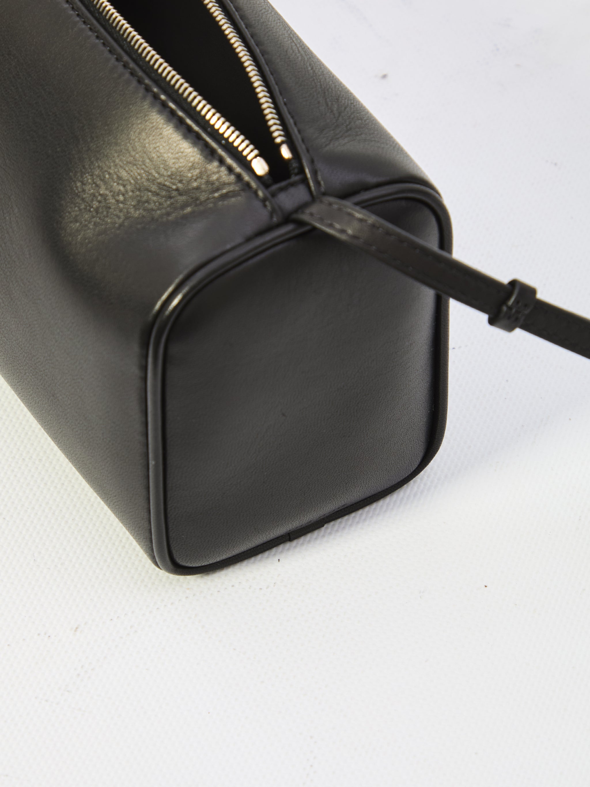 90's crossbody bag