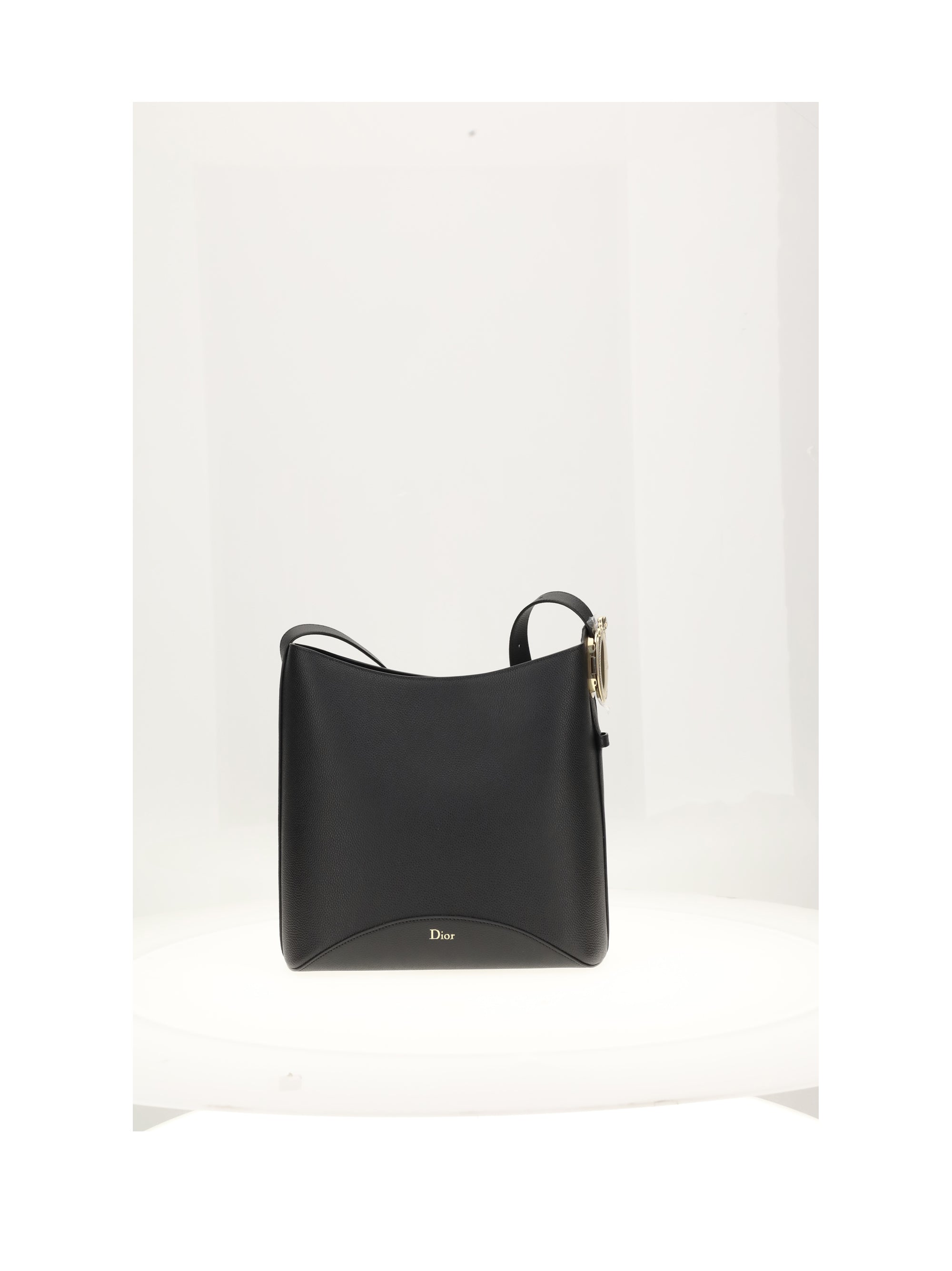 dior medallion lock medium bucket