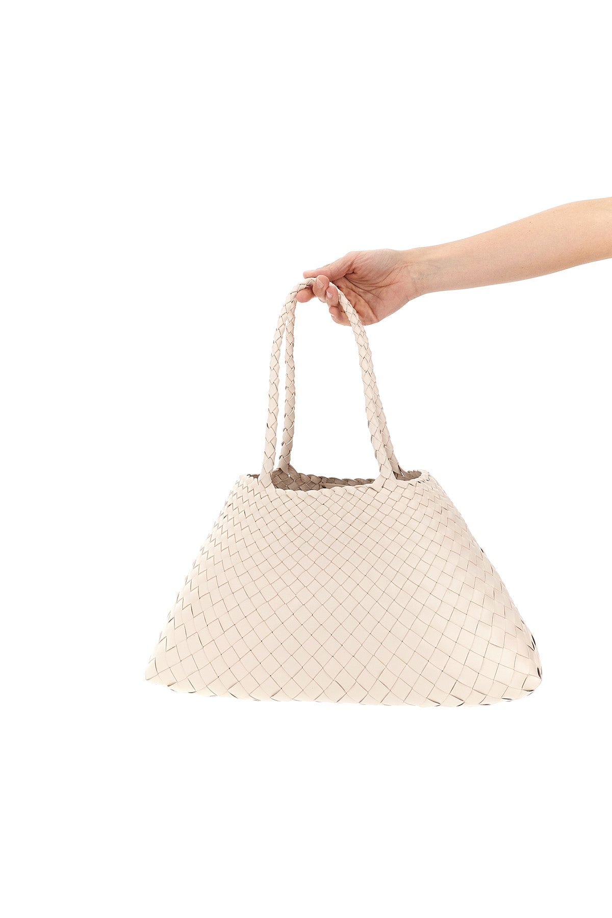 santa croce large shoulder bag in hand-woven buffalo leather characterized by