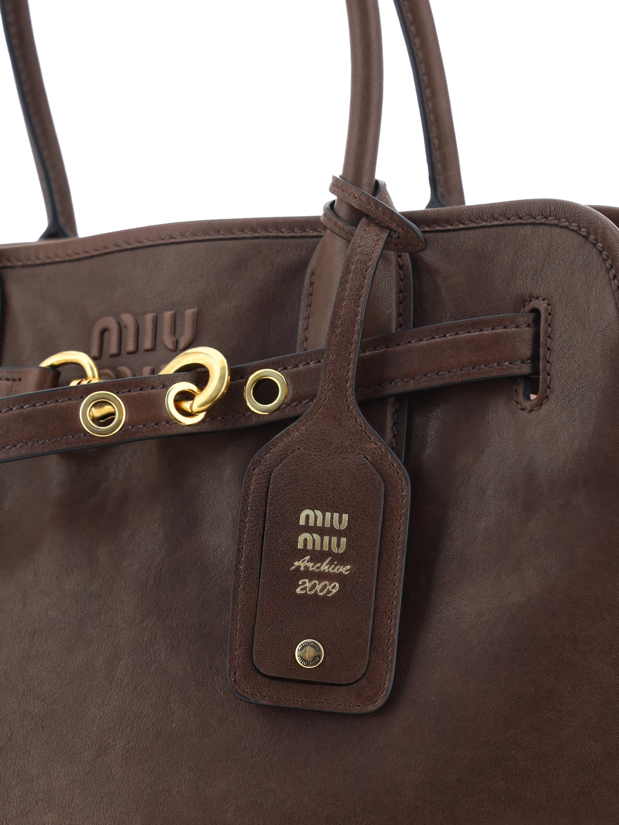 aventure shoulder bag