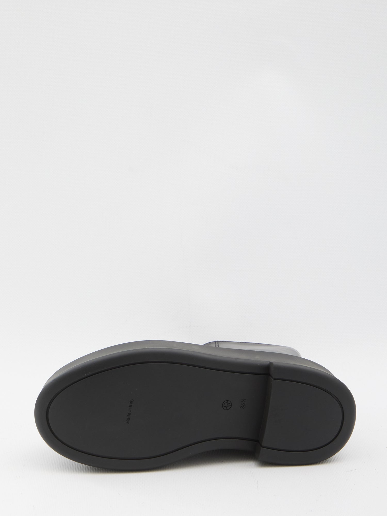 THE ROW 36 zipped boots