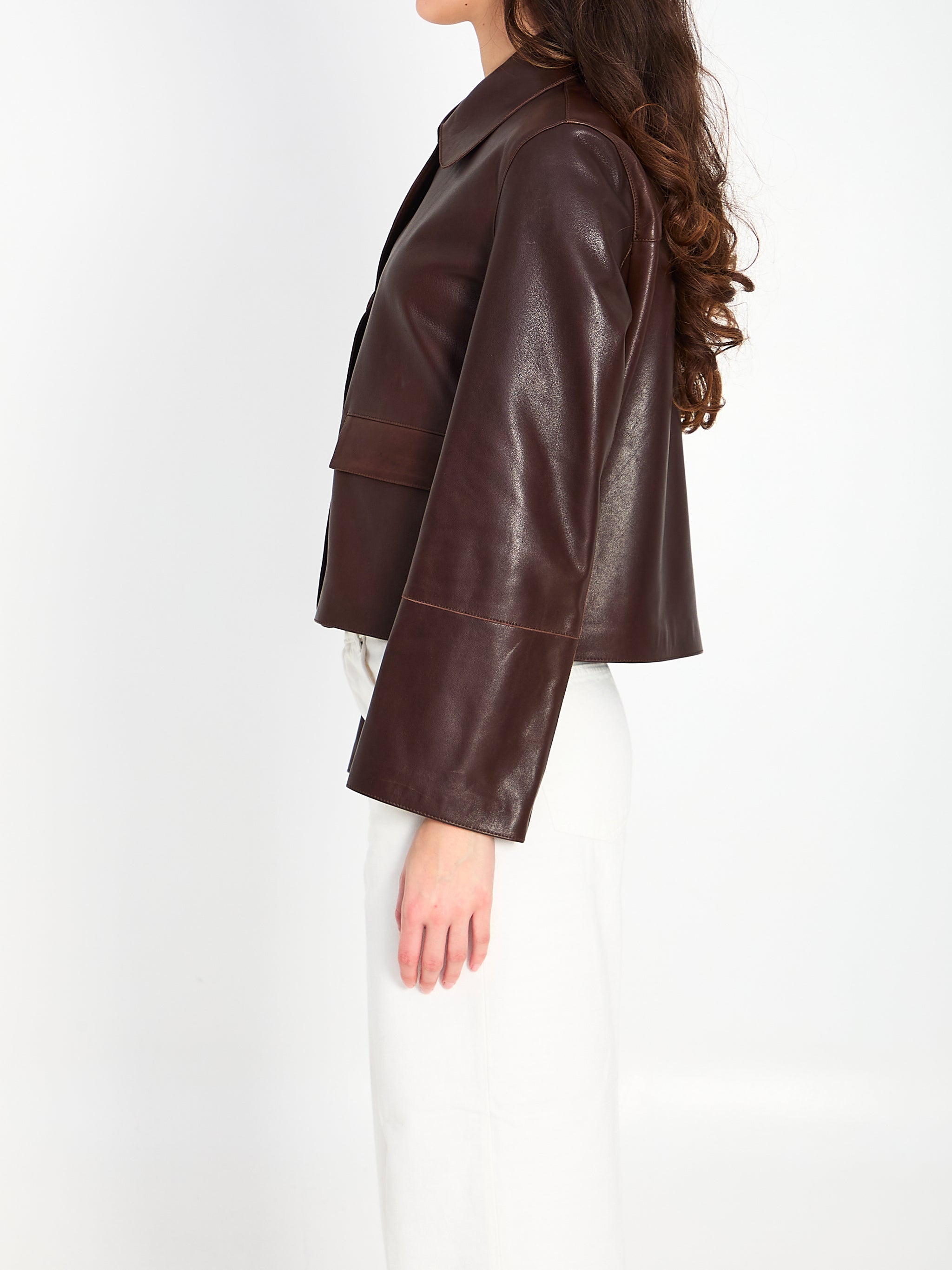 fem vintage leather jacket