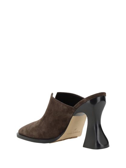 cha-cha pumps