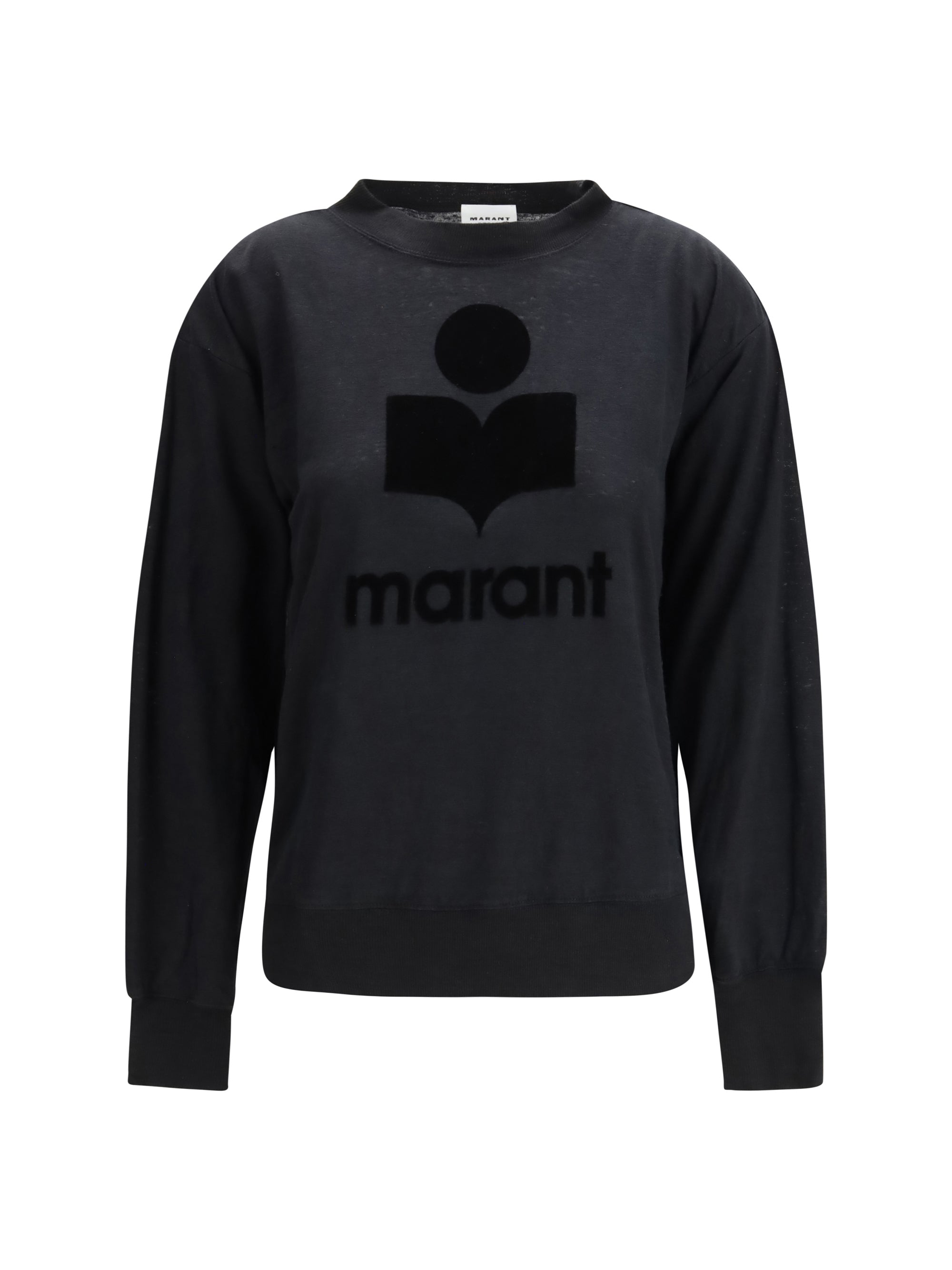 long-sleeved sweatshirt