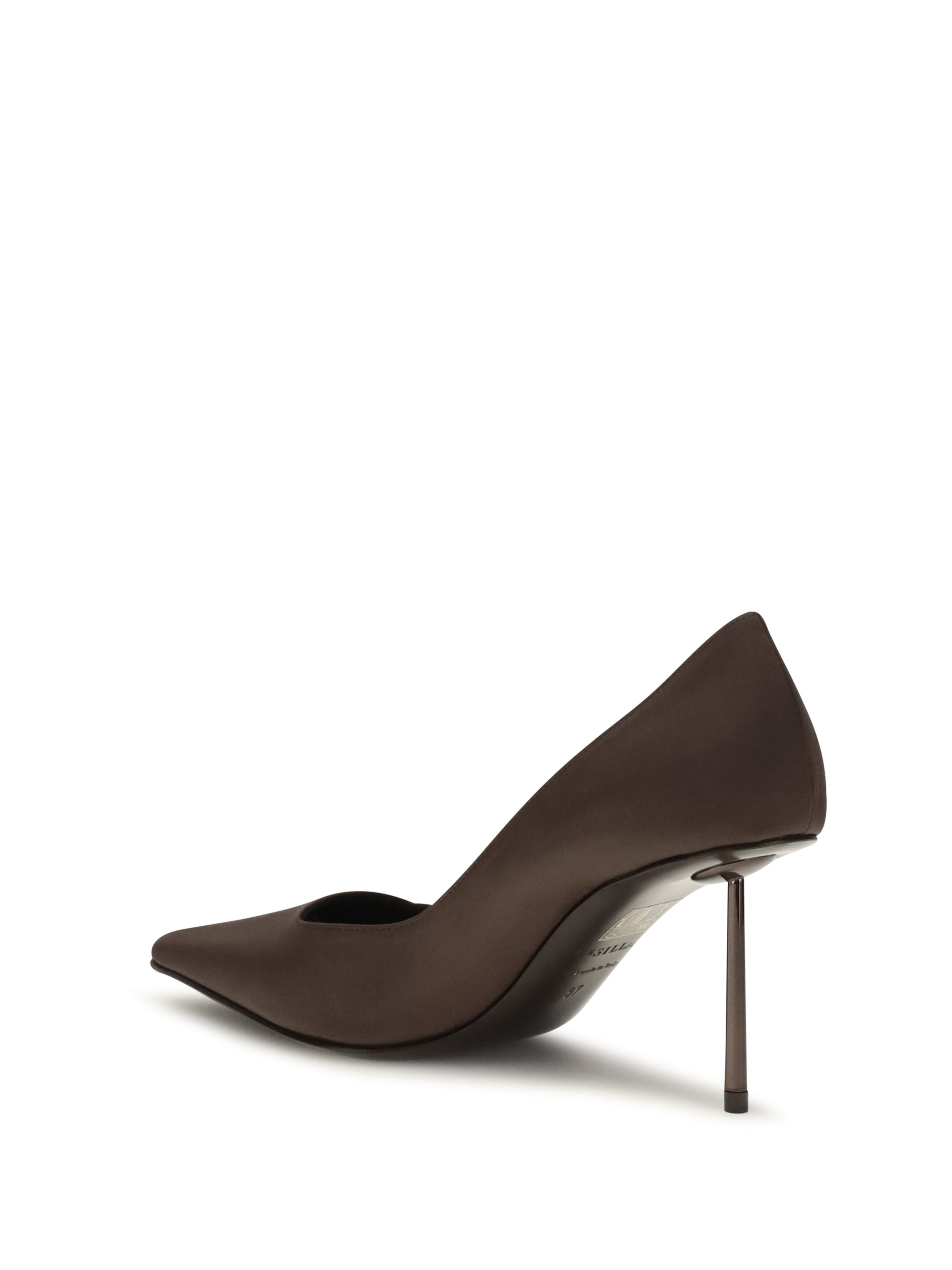 amelia pumps