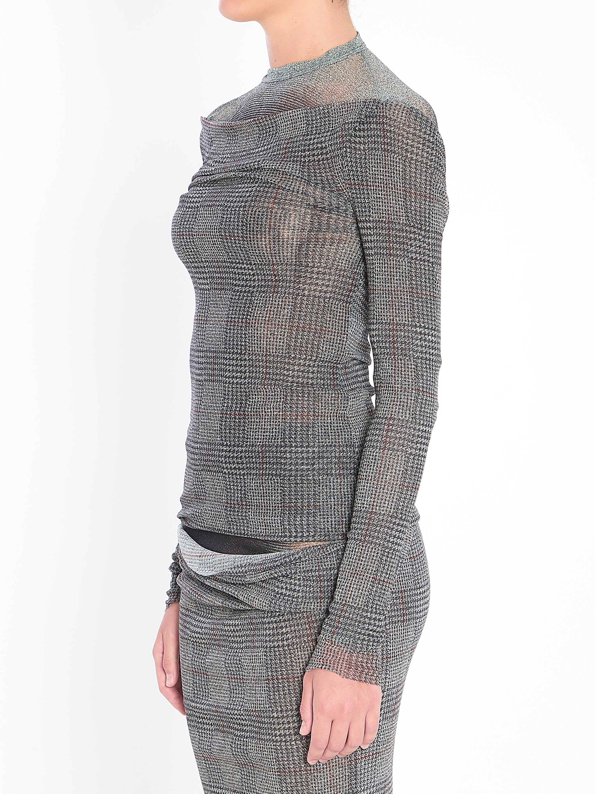 body shadow and prince of wales top