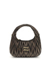wander handbag in quilted leather