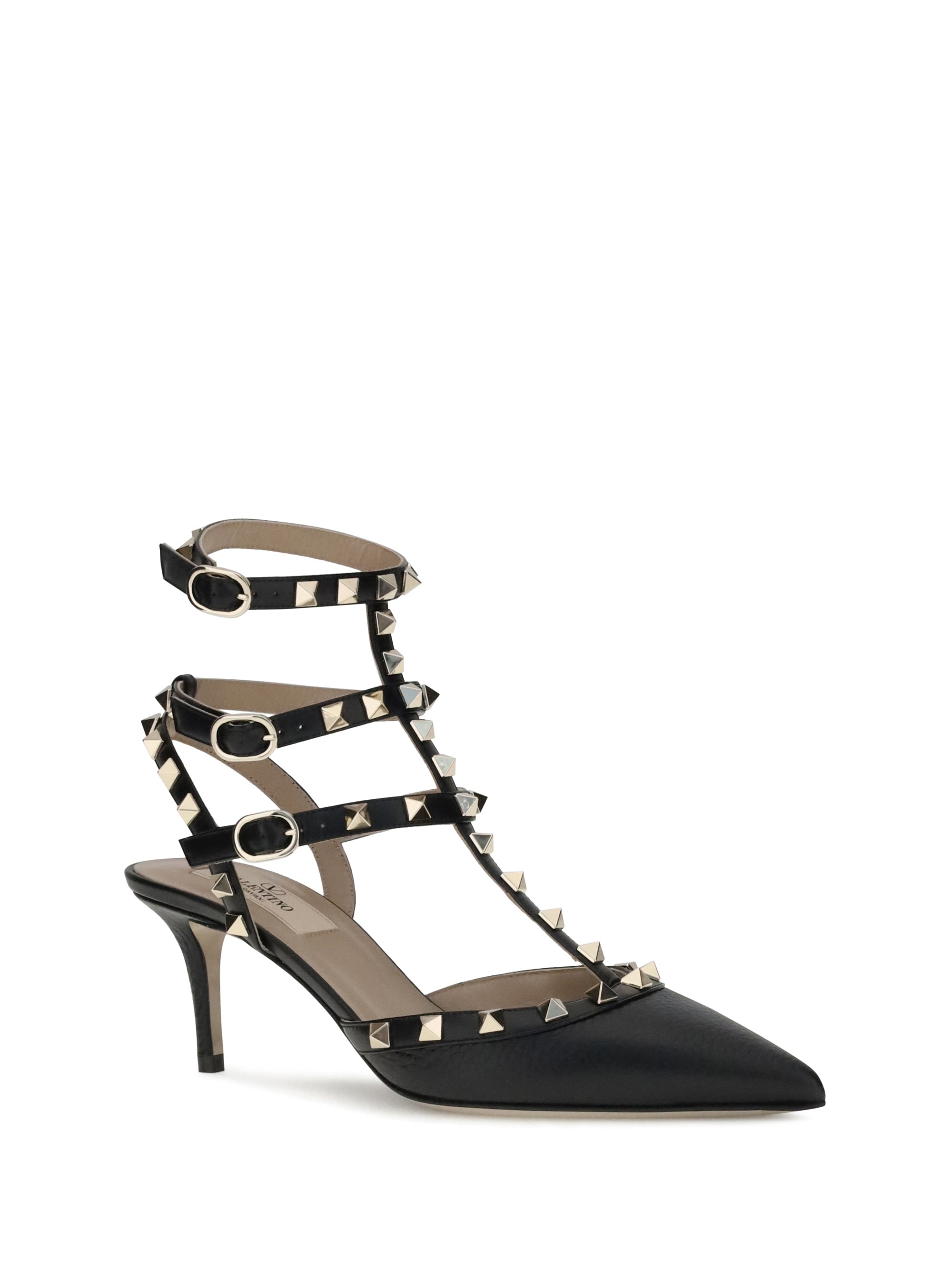 rockstud pumps