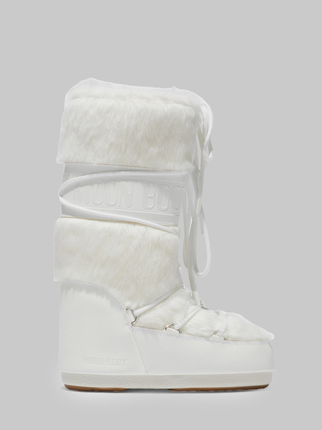 MOON BOOT 35-38 white icon boot in faux fur.