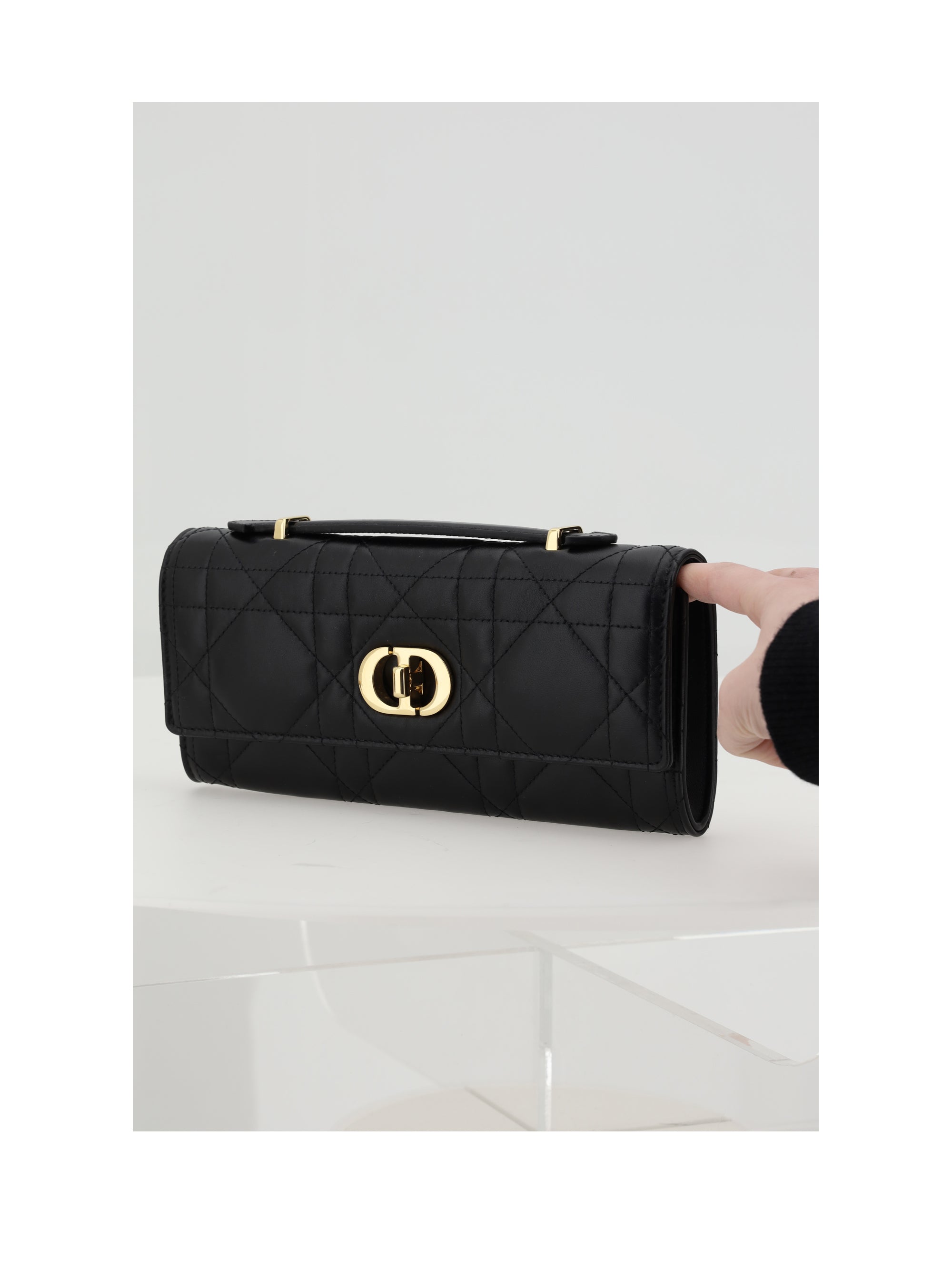 pouch
