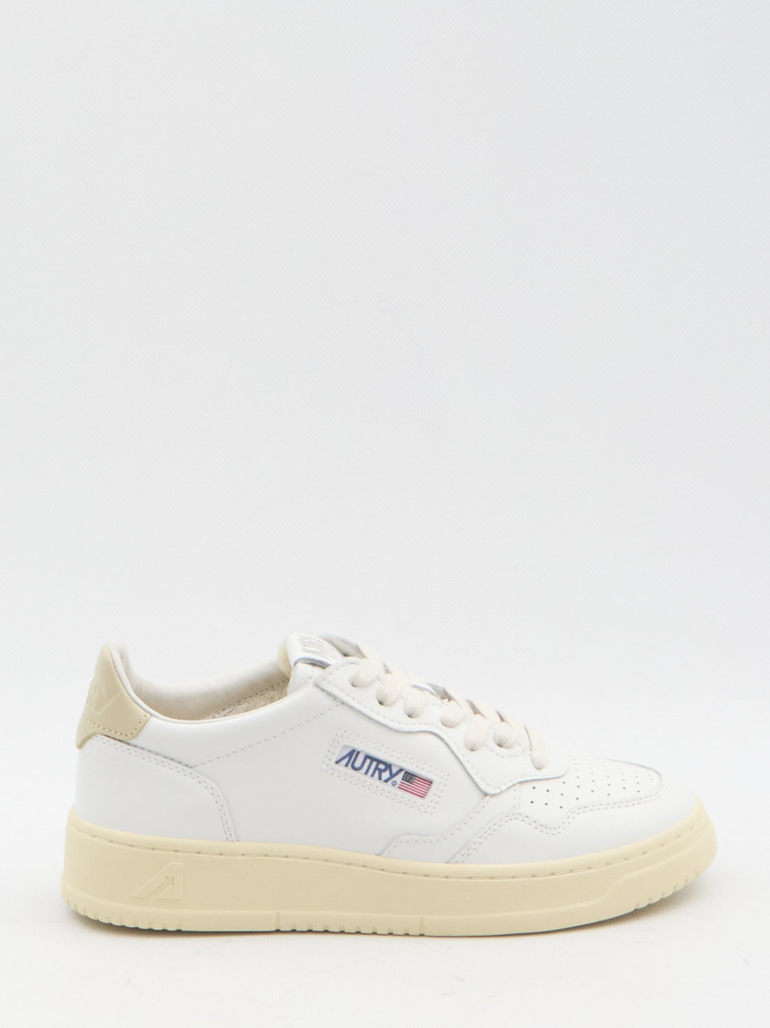 AUTRY 36 medalist low sneakers 
