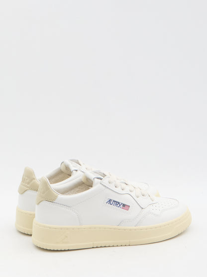 AUTRY 36 medalist low sneakers 