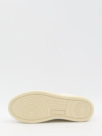 AUTRY 36 medalist low sneakers 