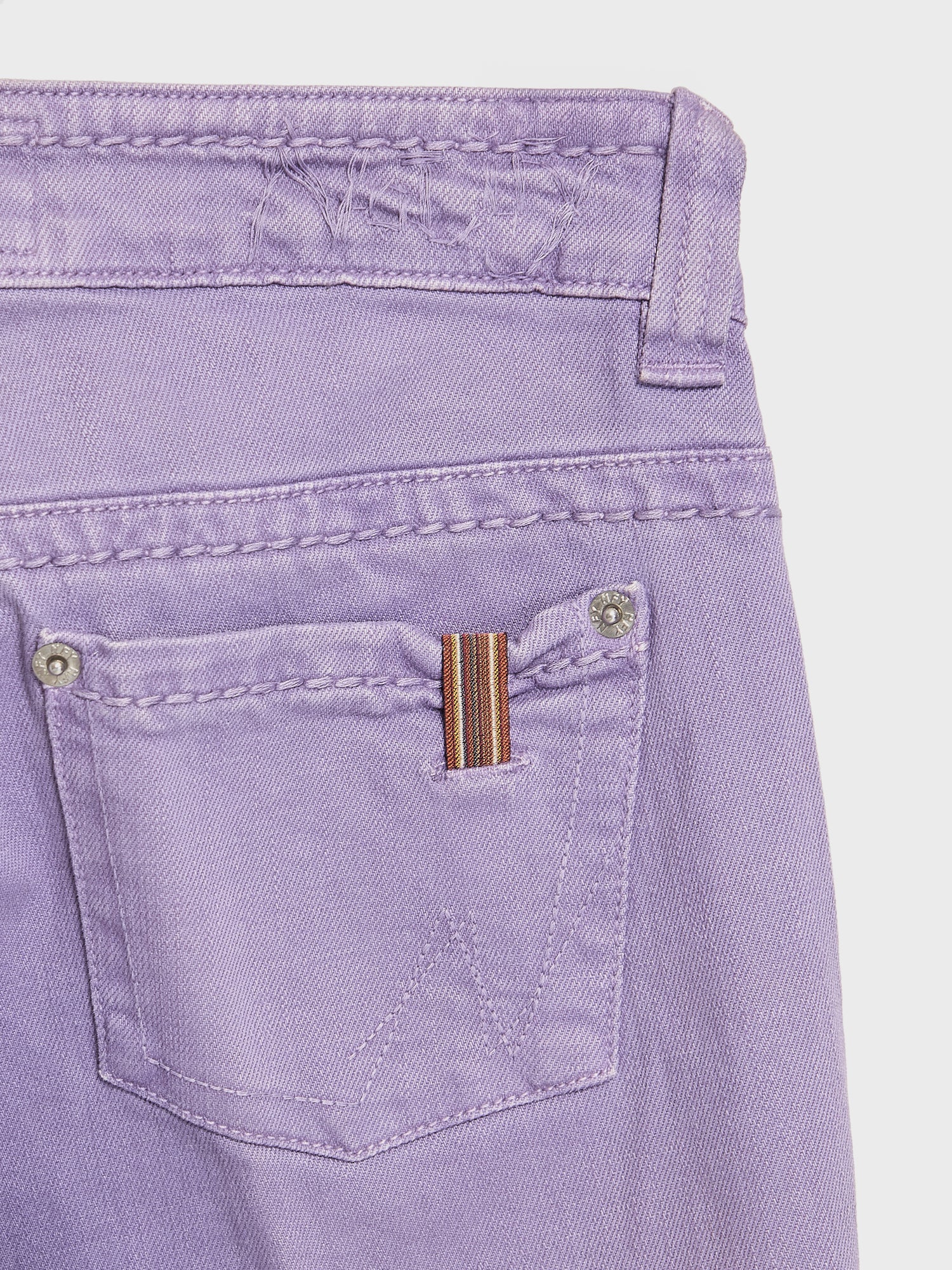 NOTIFY 25 capri pants 