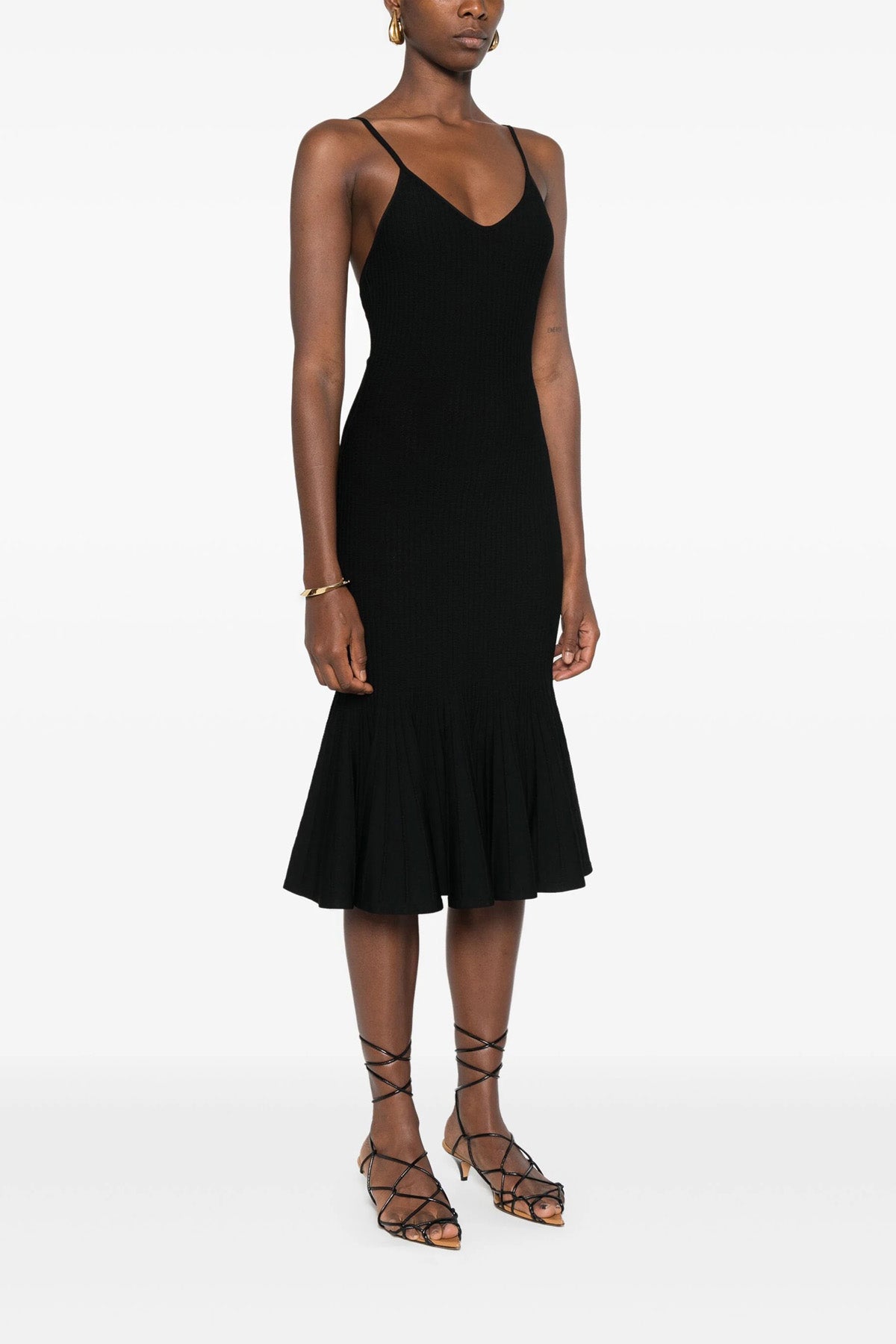 queen dress in viscose blend