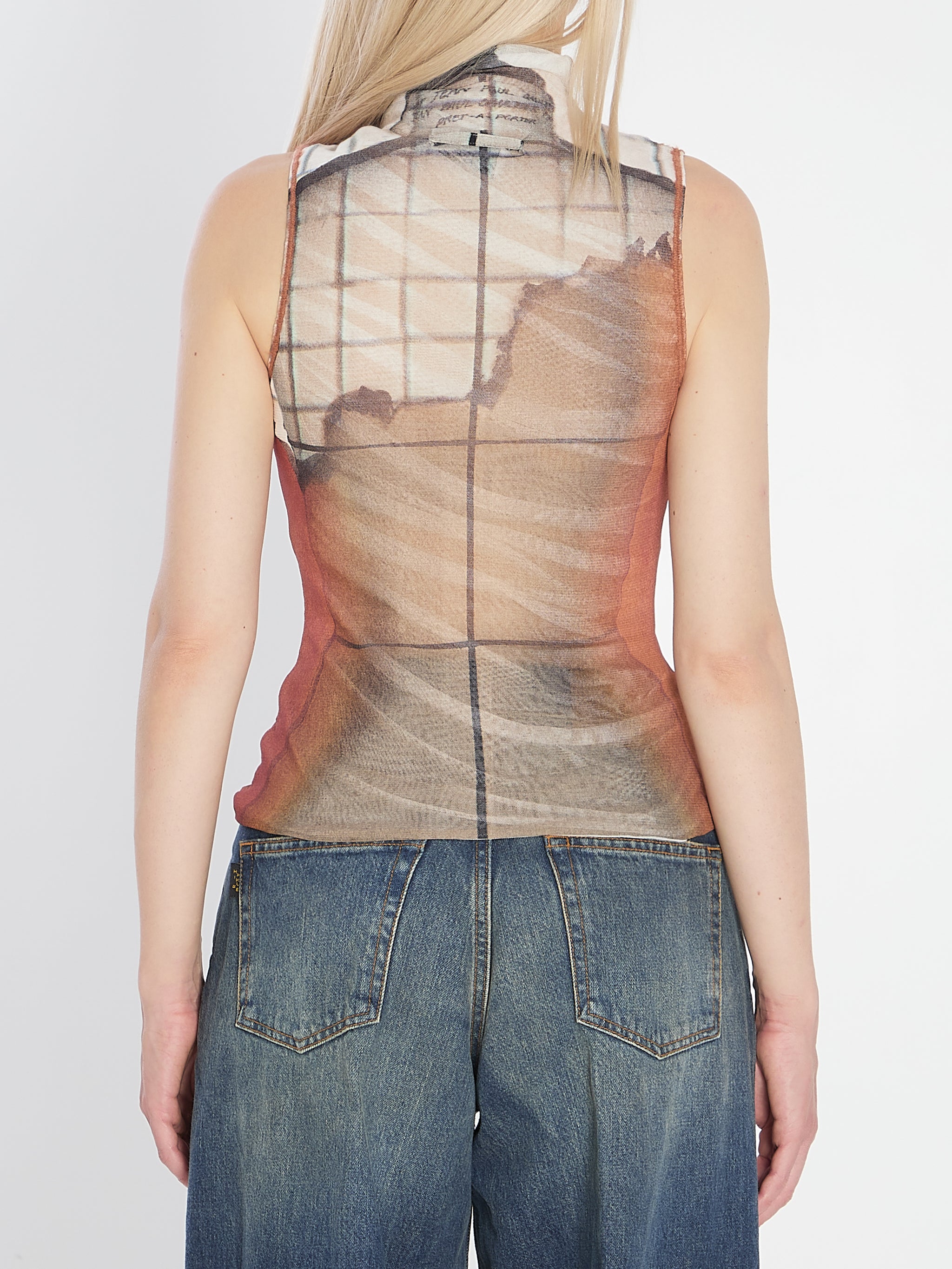 fire tank top