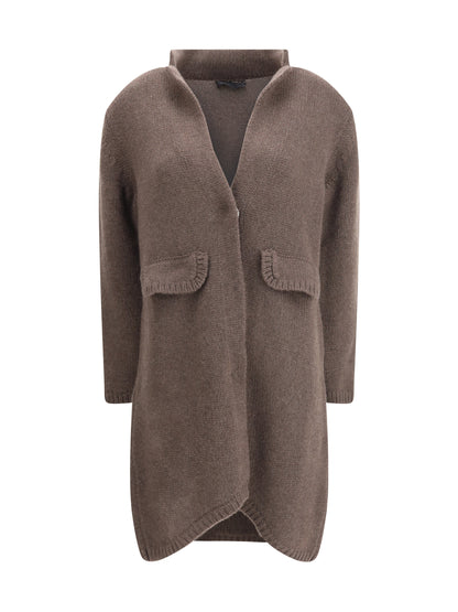 ELLA L semi-long sweater with a front hook-and-eye closure