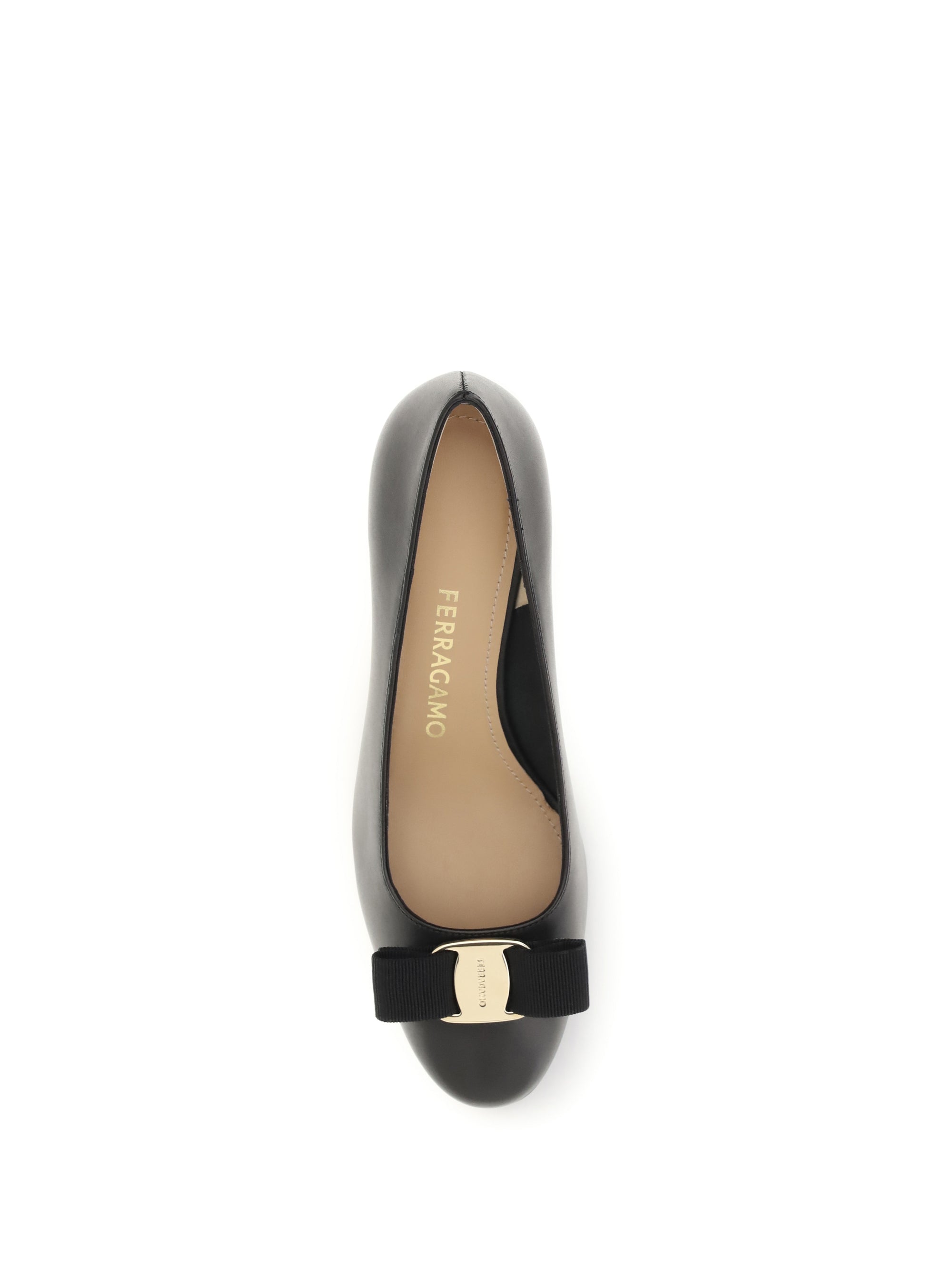 vera pumps with bow