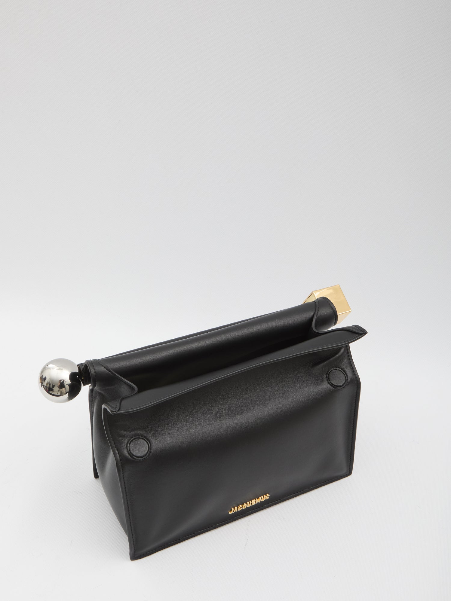 JACQUEMUS OS rond carré pouch