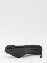 ROGER VIVIER 36 trompette satin pumps 