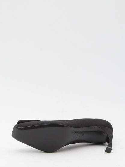 ROGER VIVIER 36 trompette satin pumps 