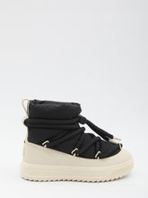 MONCLER 36 altive mid boots