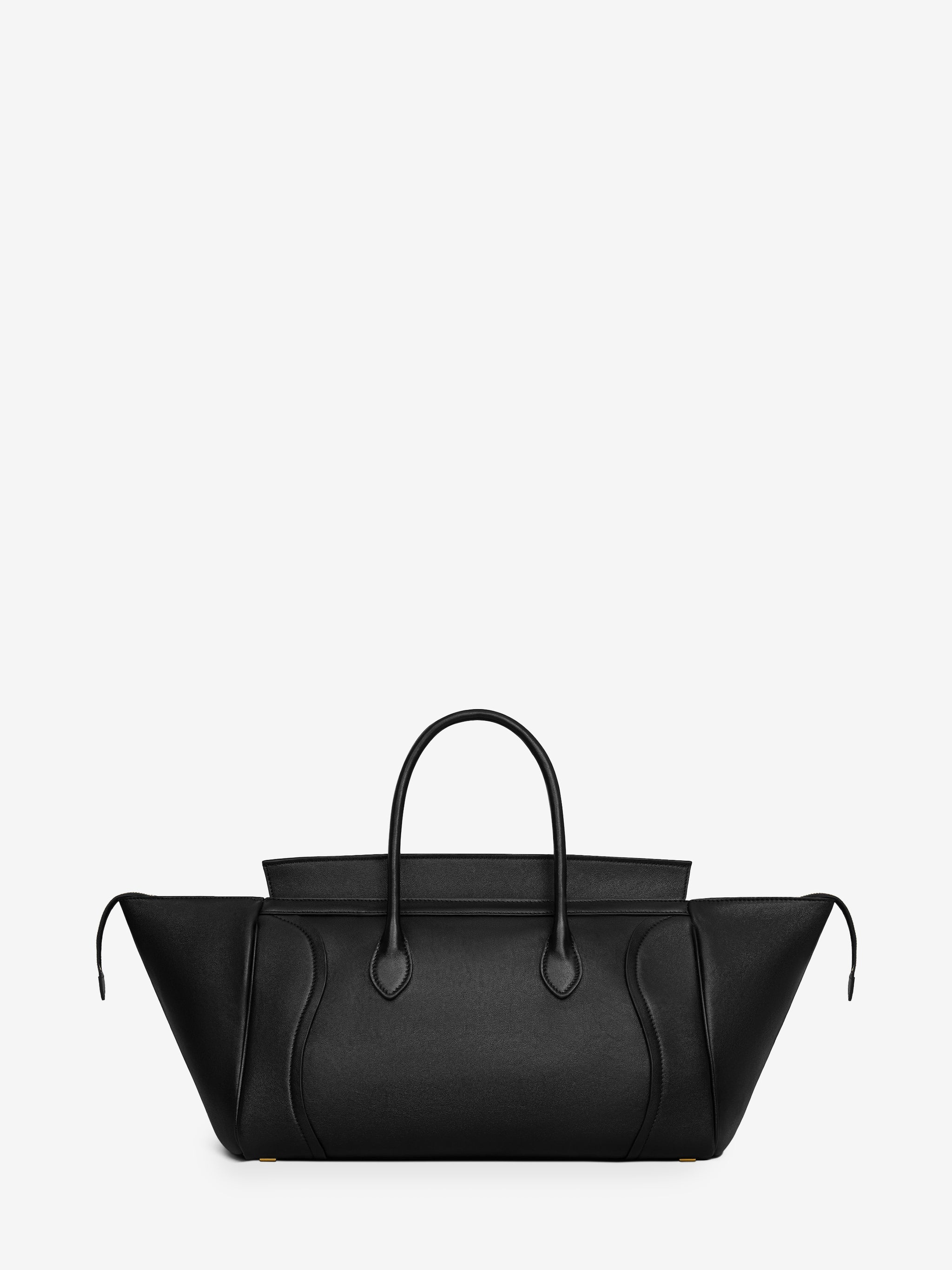 black medium luggage bag