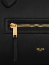 black medium luggage bag