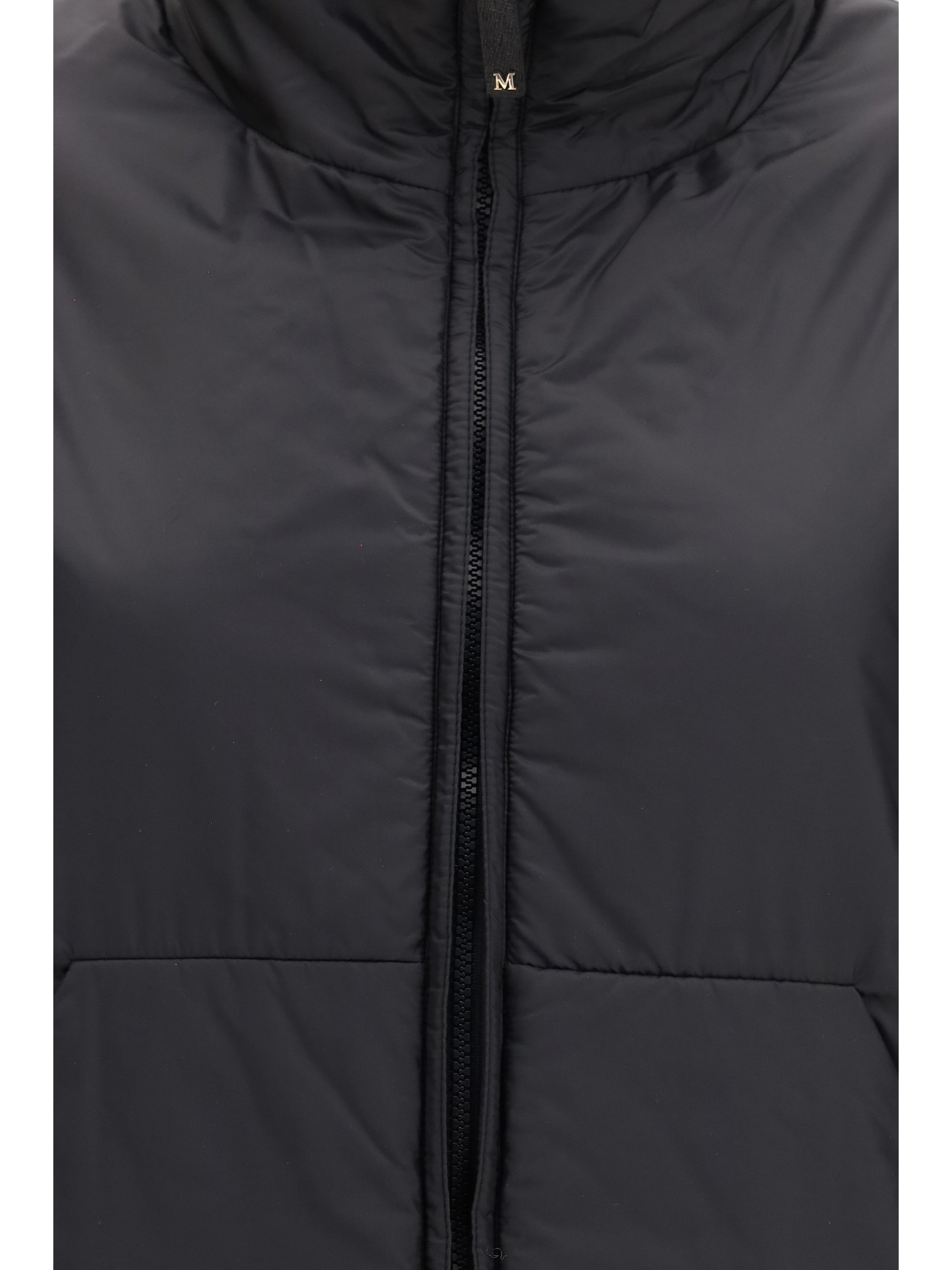 short padded jacket in water repellent canvas