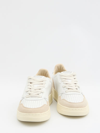 AUTRY 37 medalist low sneakers 
