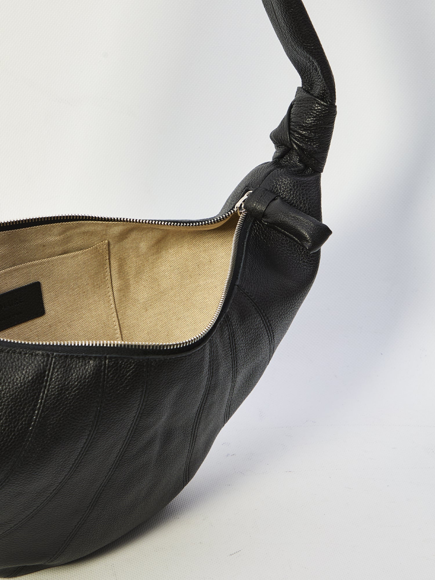 LEMAIRE OS croissant black bag medium 