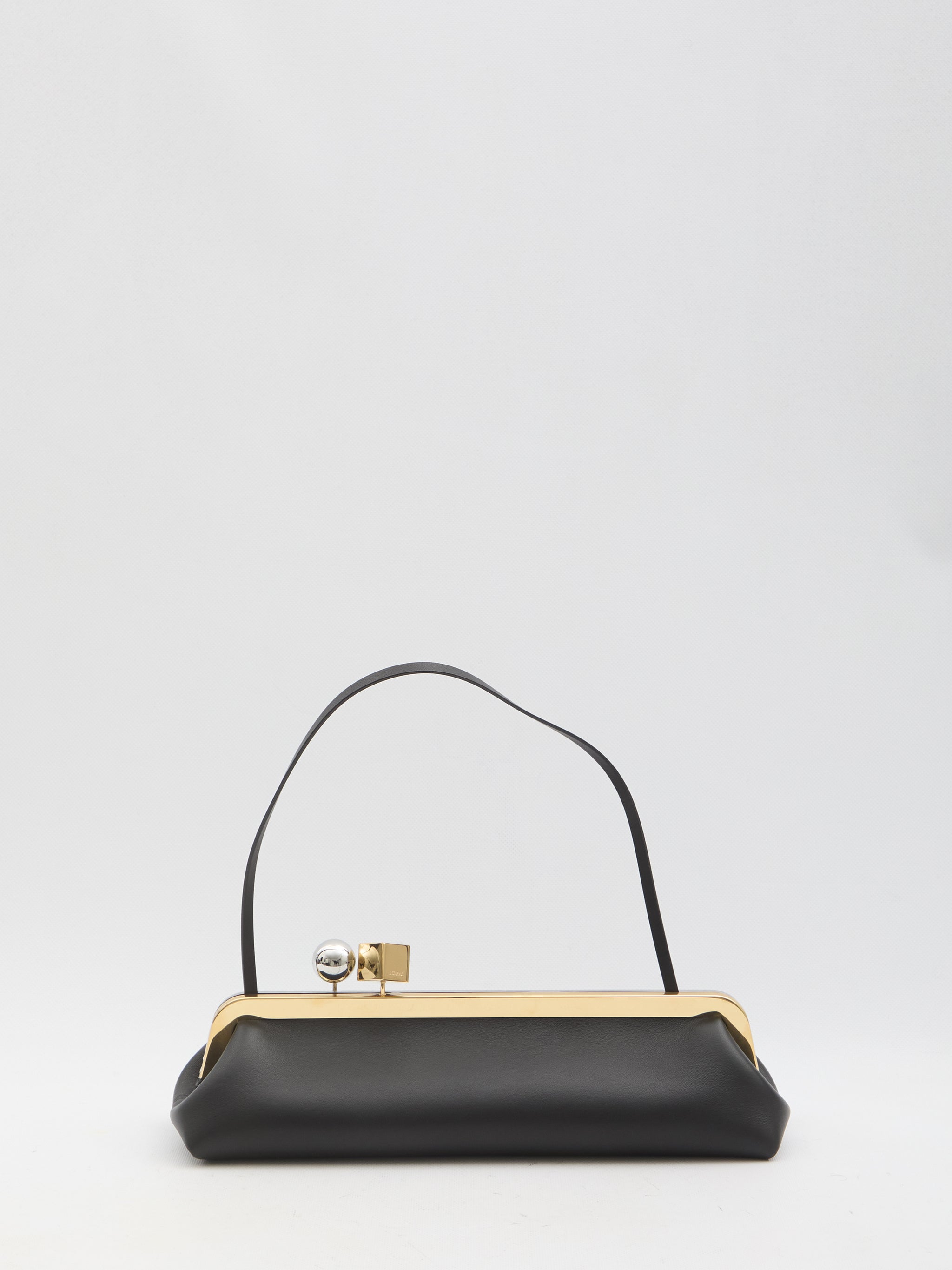 salon pouch