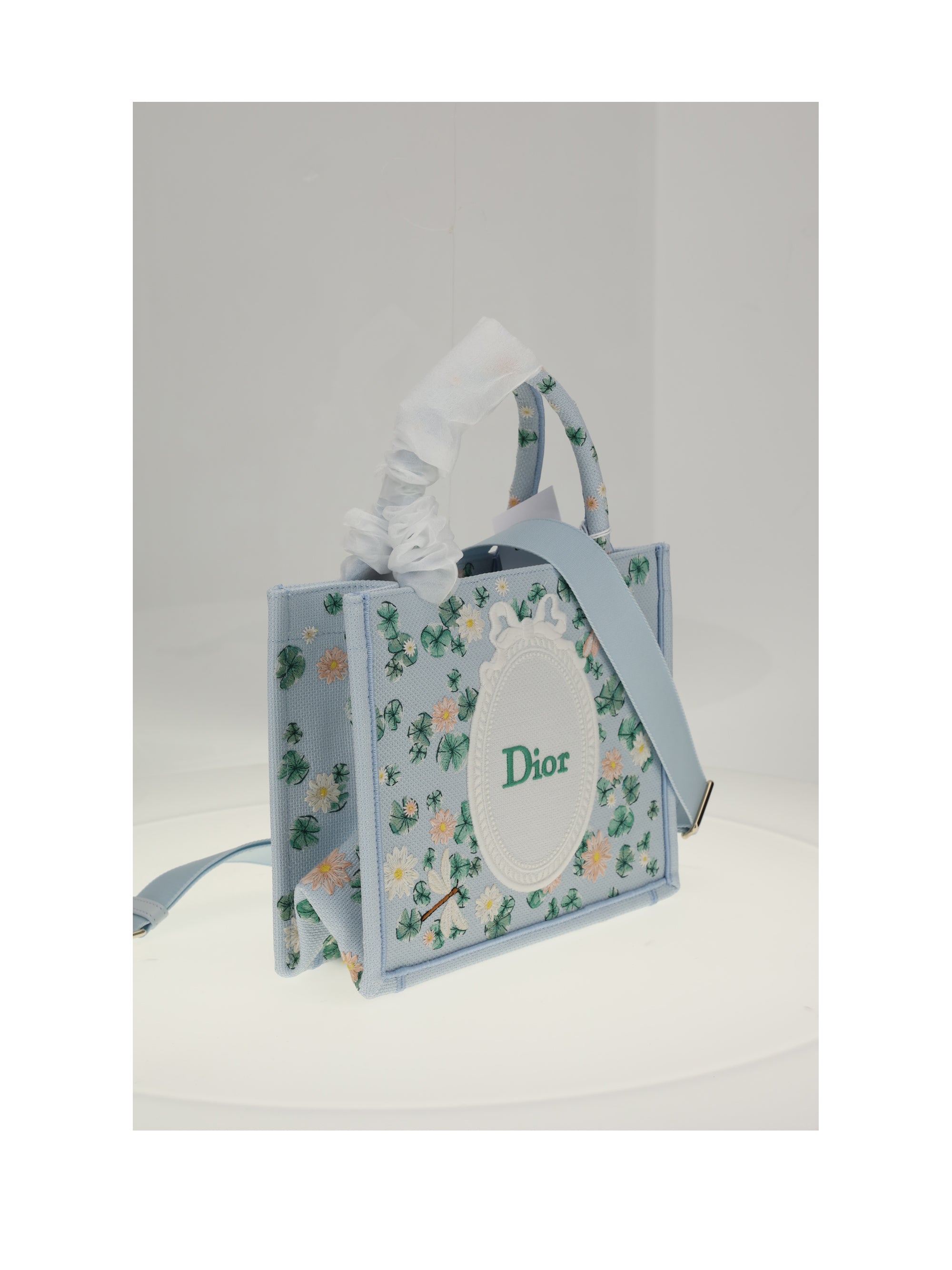 dior book tote small waterlily emb