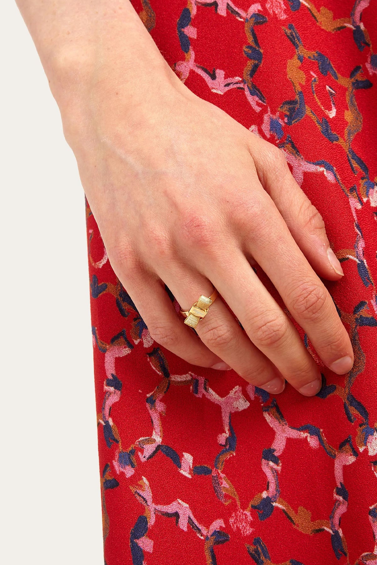metal ring