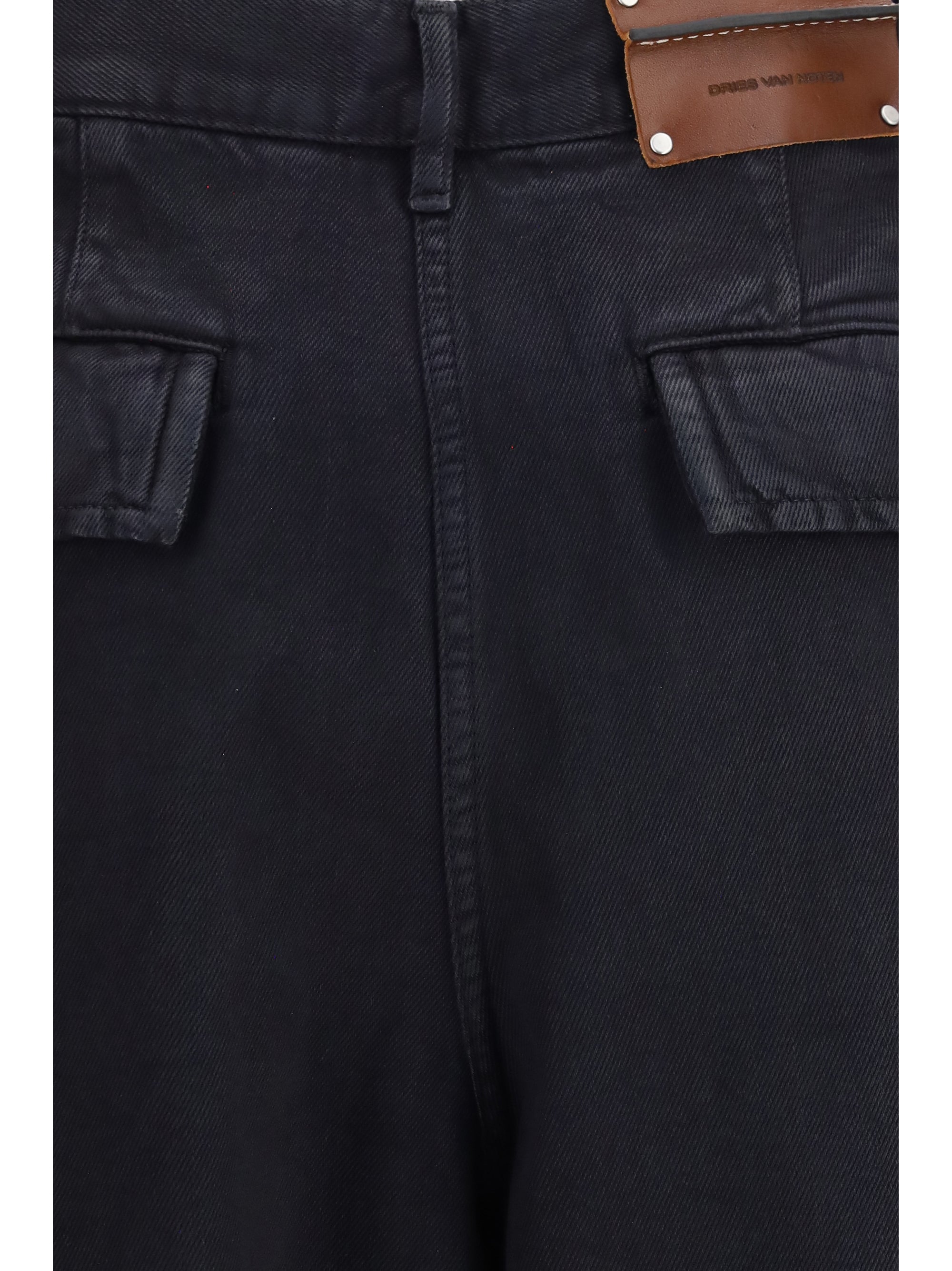 wide-leg jeans
