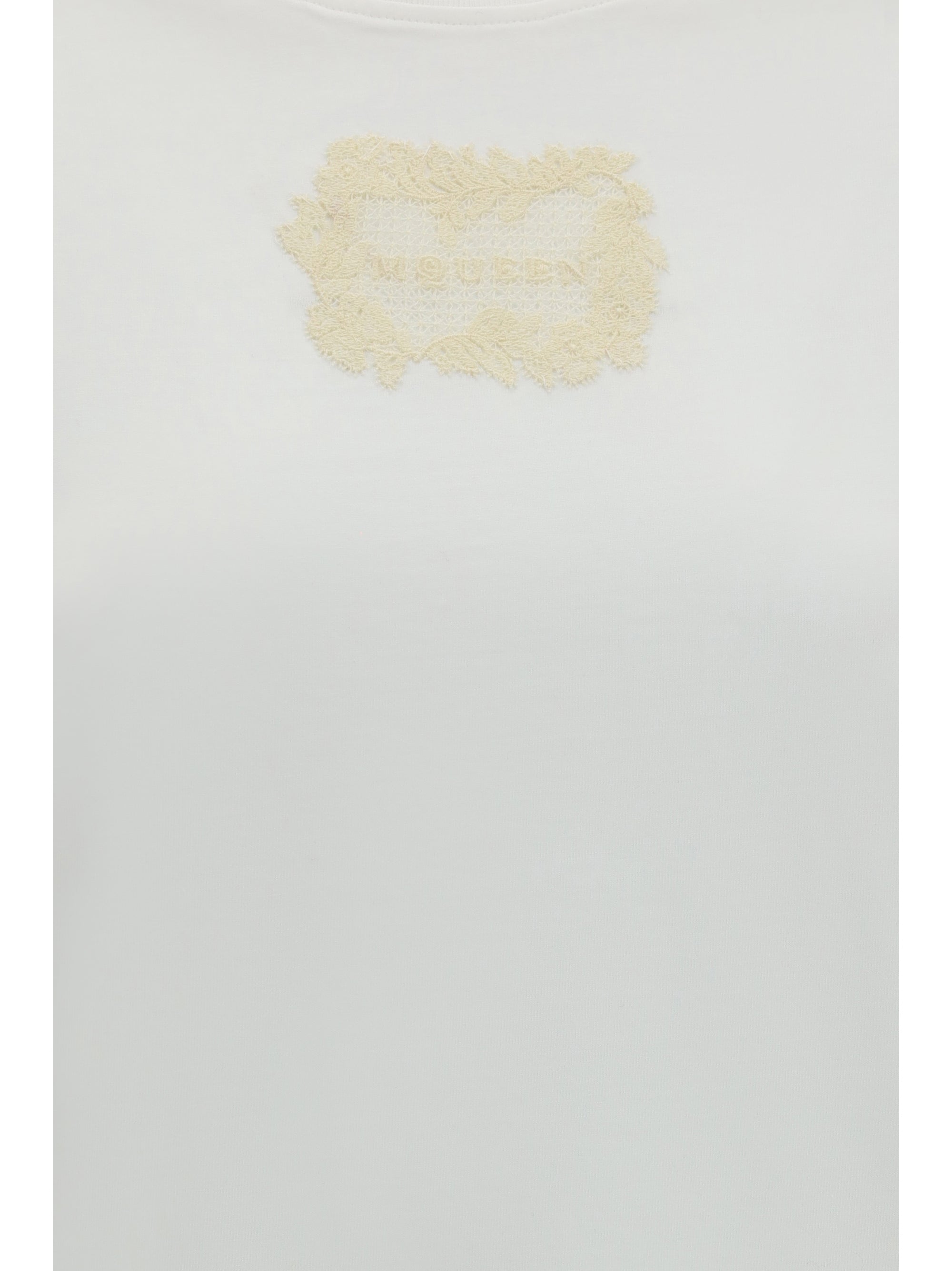 embroidered logo t-shirt