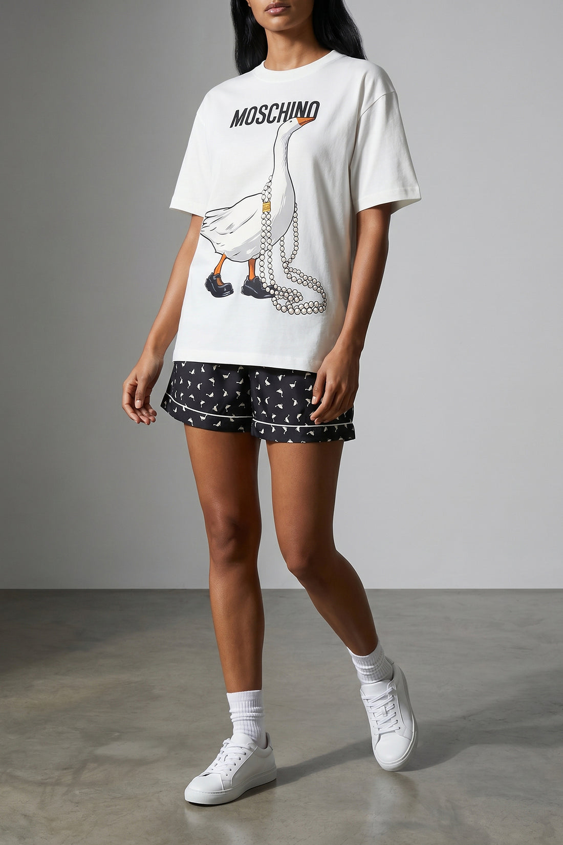 MOSCHINO 40 silk twill shorts