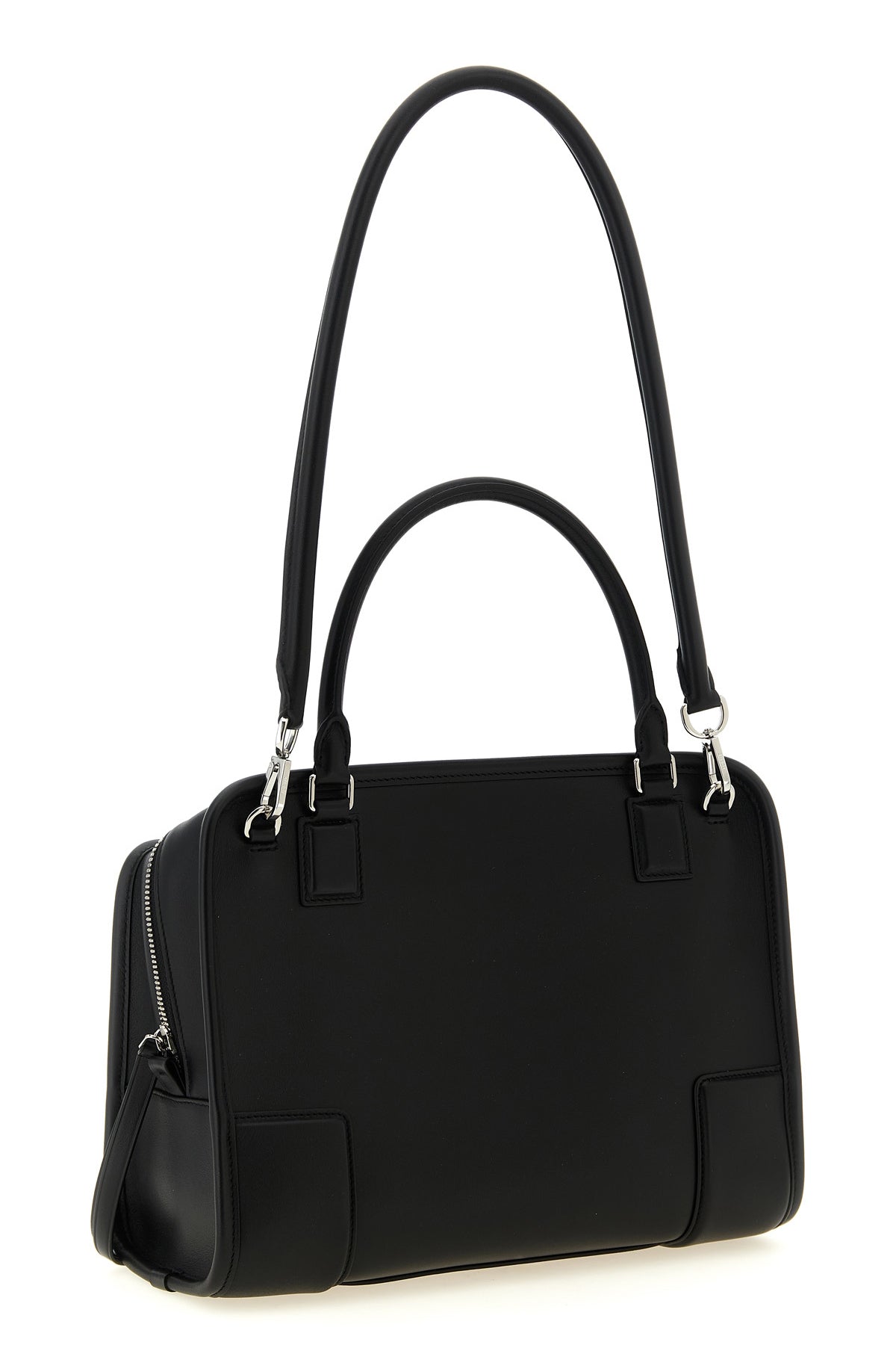 the loewe amazona 180 bag is made of soft black calf leather