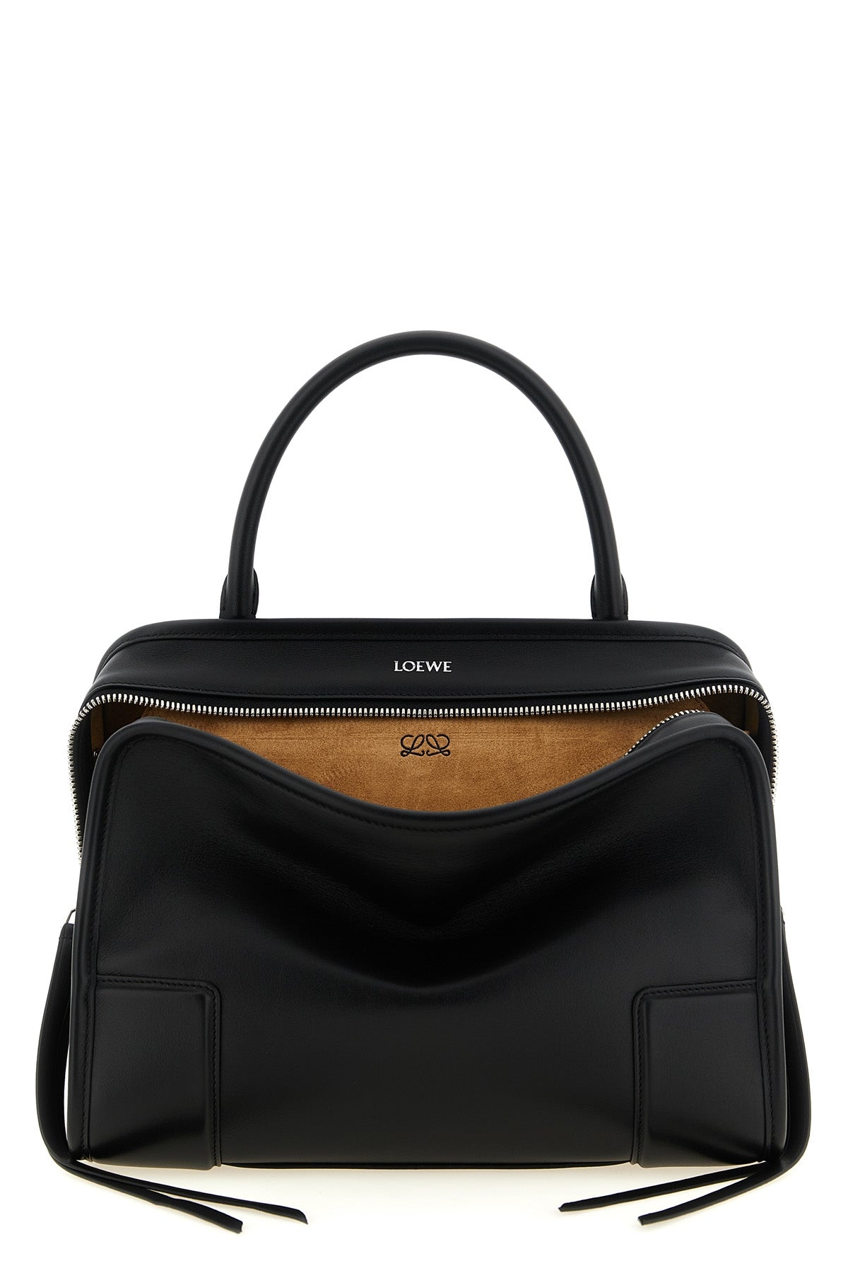 the loewe amazona 180 bag is made of soft black calf leather